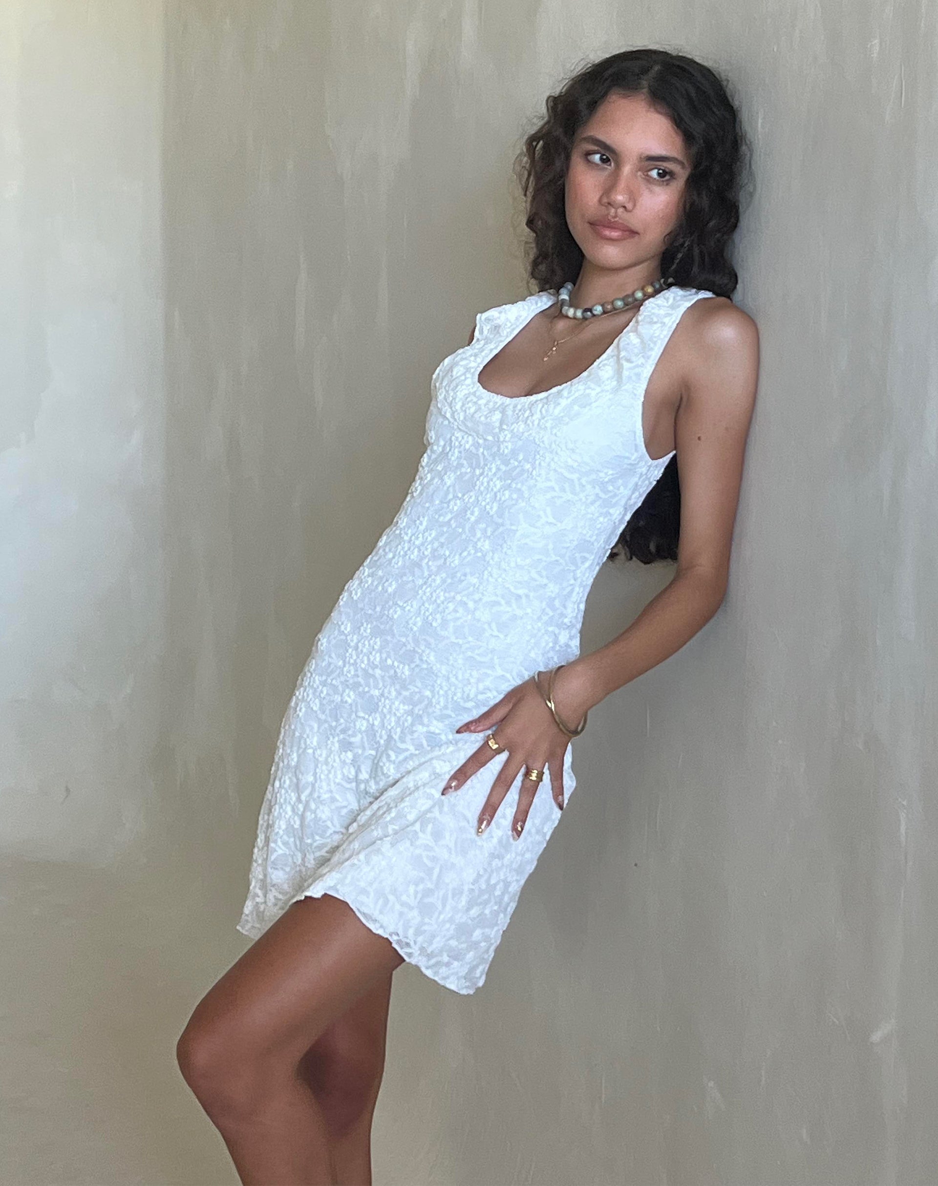 imagen de Eltami Mini Dress in Lace Ivory