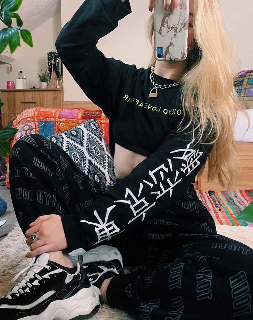 Gocea Crop Top en negro Tokyo Love Symbol
