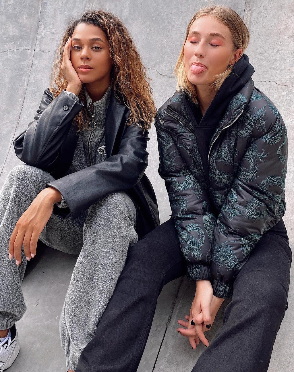 Chaqueta Rohos Puffer en Flor de Dragón Negro y Menta