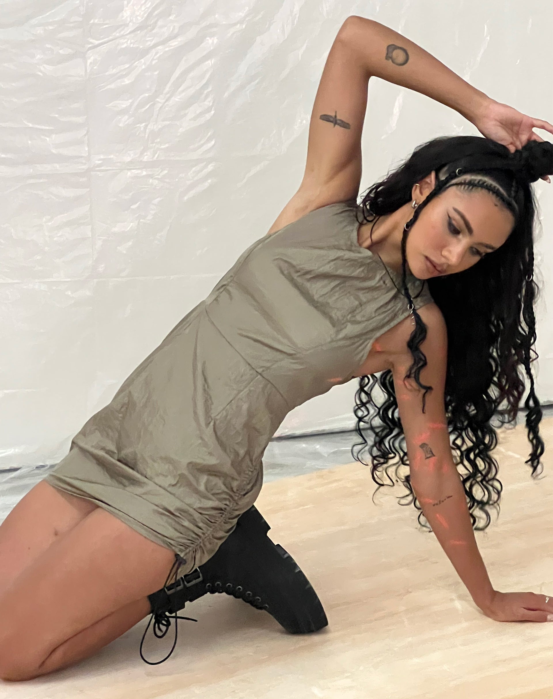 IMAGEN DE Mini Vestido Ajime en Verde Plata