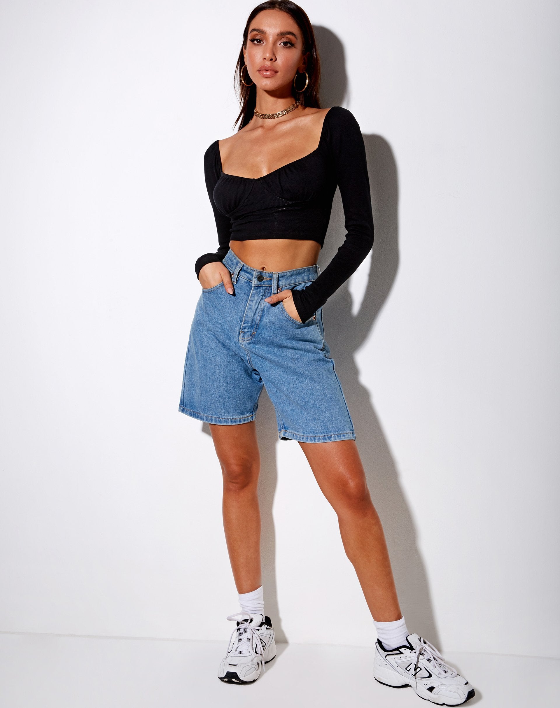 Imagen de Inalo Crop Top en canalé negro