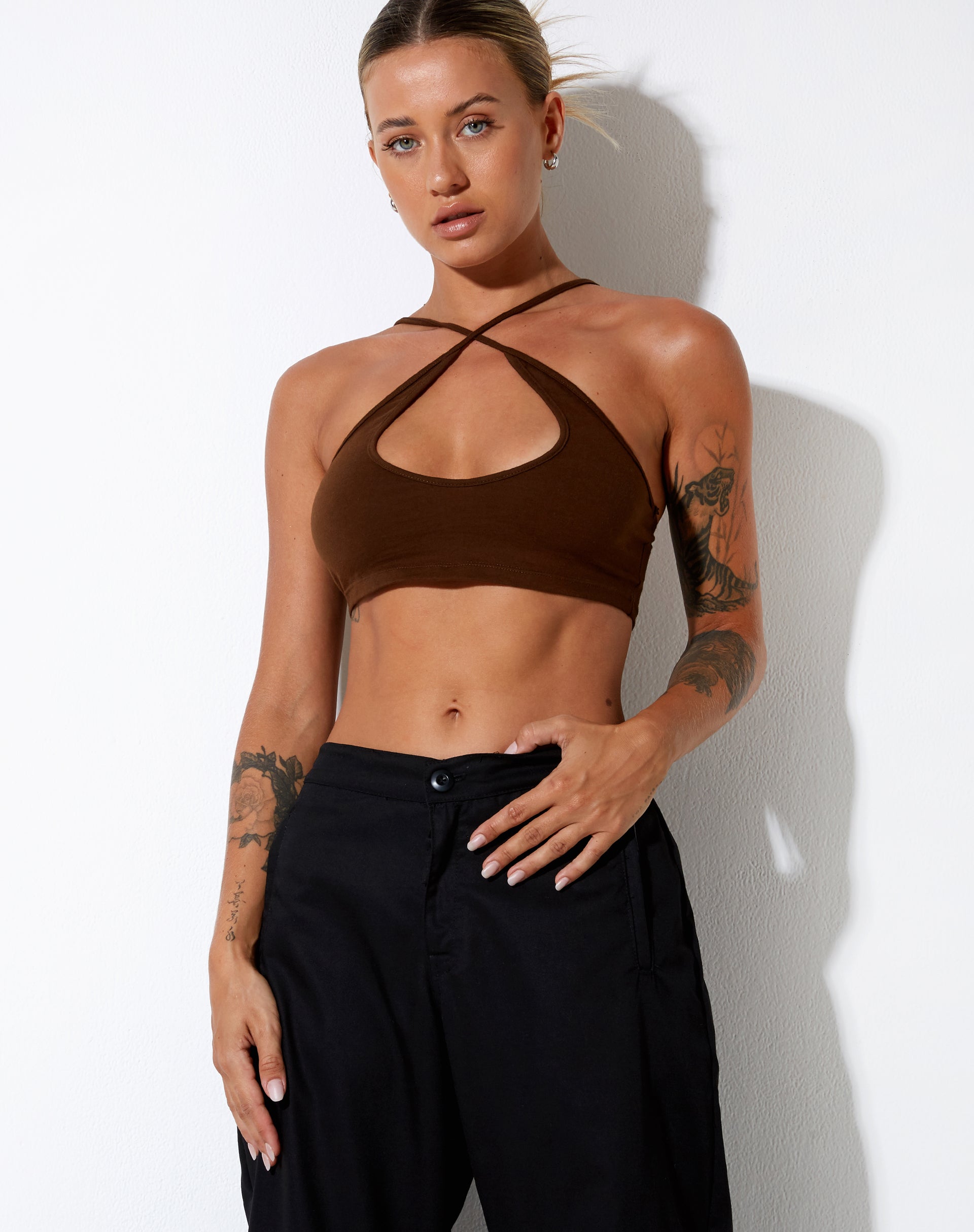 IMAGEN DE Intan Crop Top en Cacao