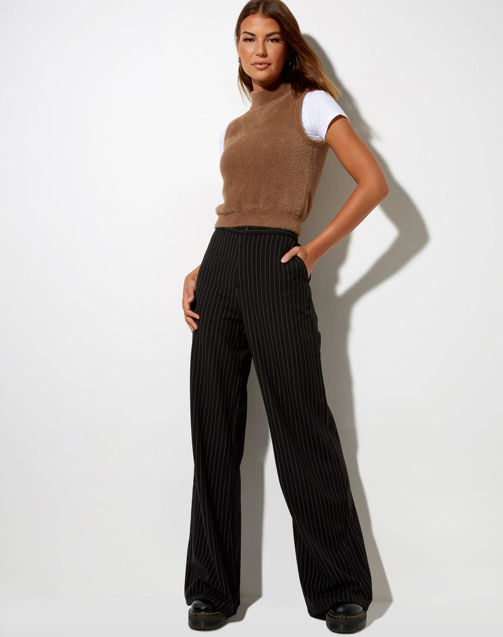 Pantalón Ivo Flare de raya diplomática negro