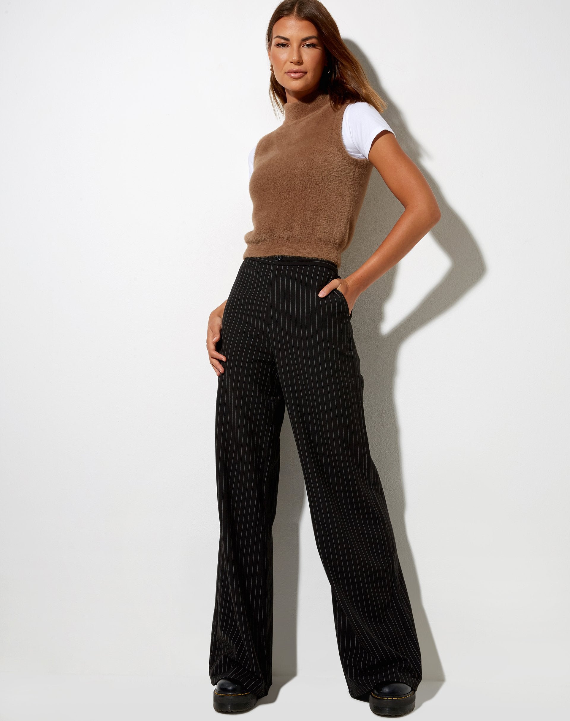 Imagen del pantalón Ivo Flare de raya diplomática negro