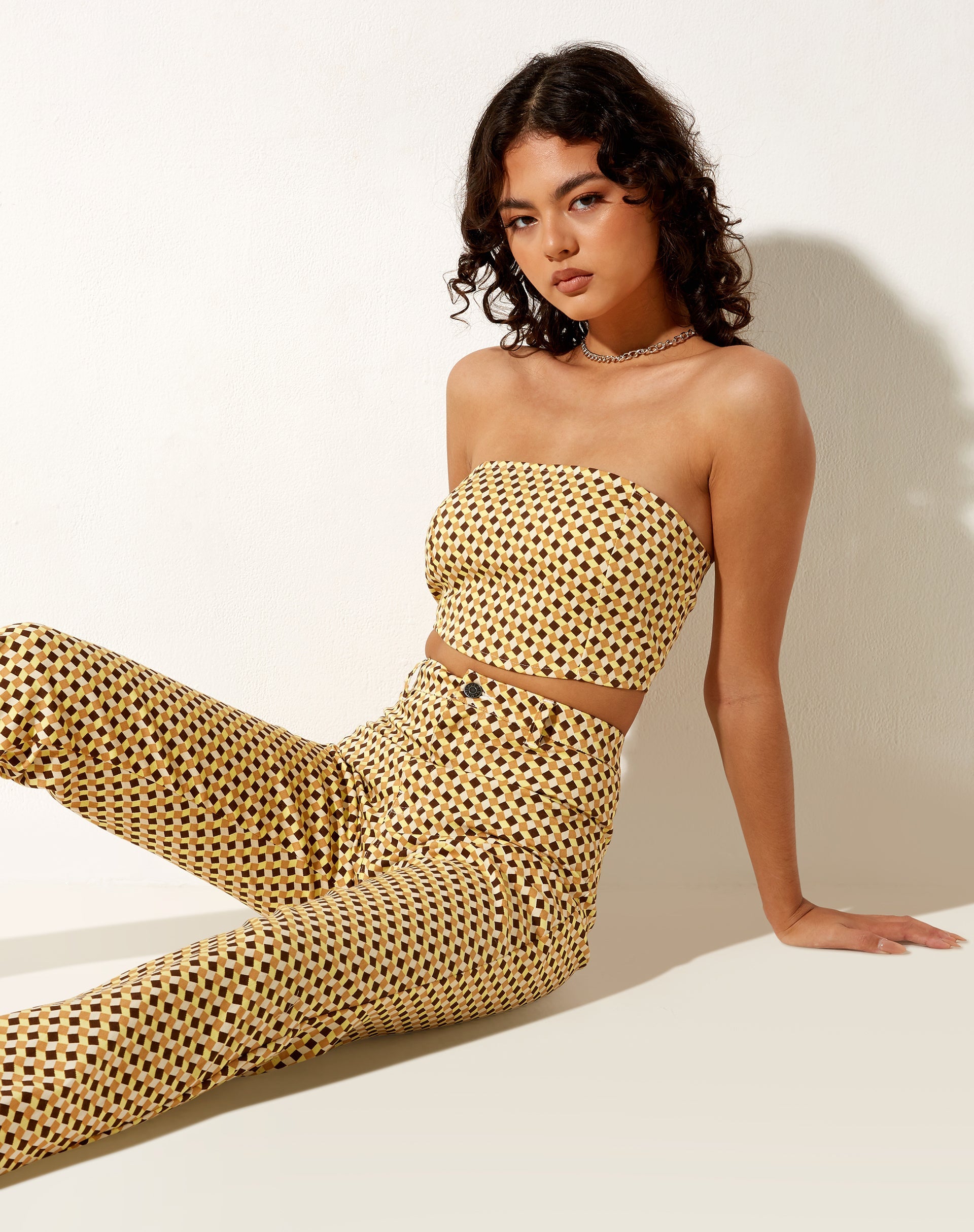 Imagen de Izara Corset Top en cuadros ondulados amarillo
