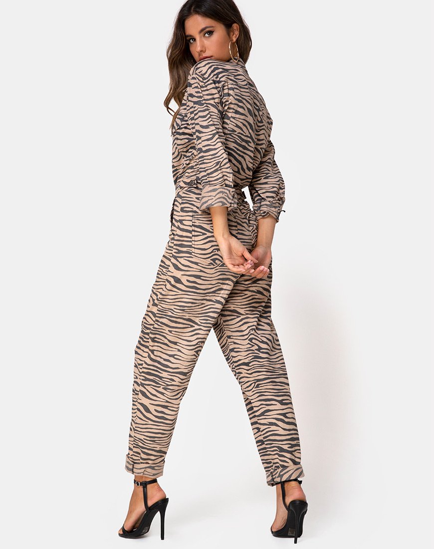 Mono Jampa en Zip's Zebra Taupe