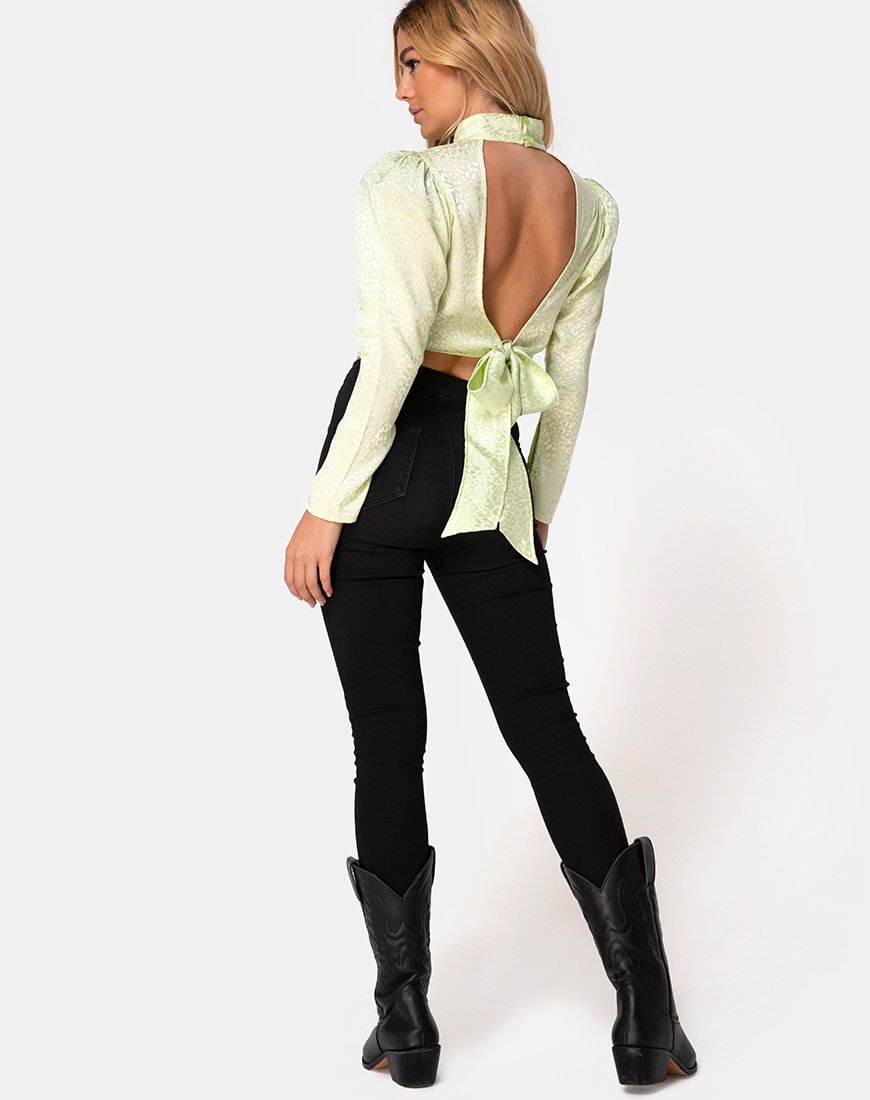 Imagen de Jasty Crop Top en Satén Chita Pistacho