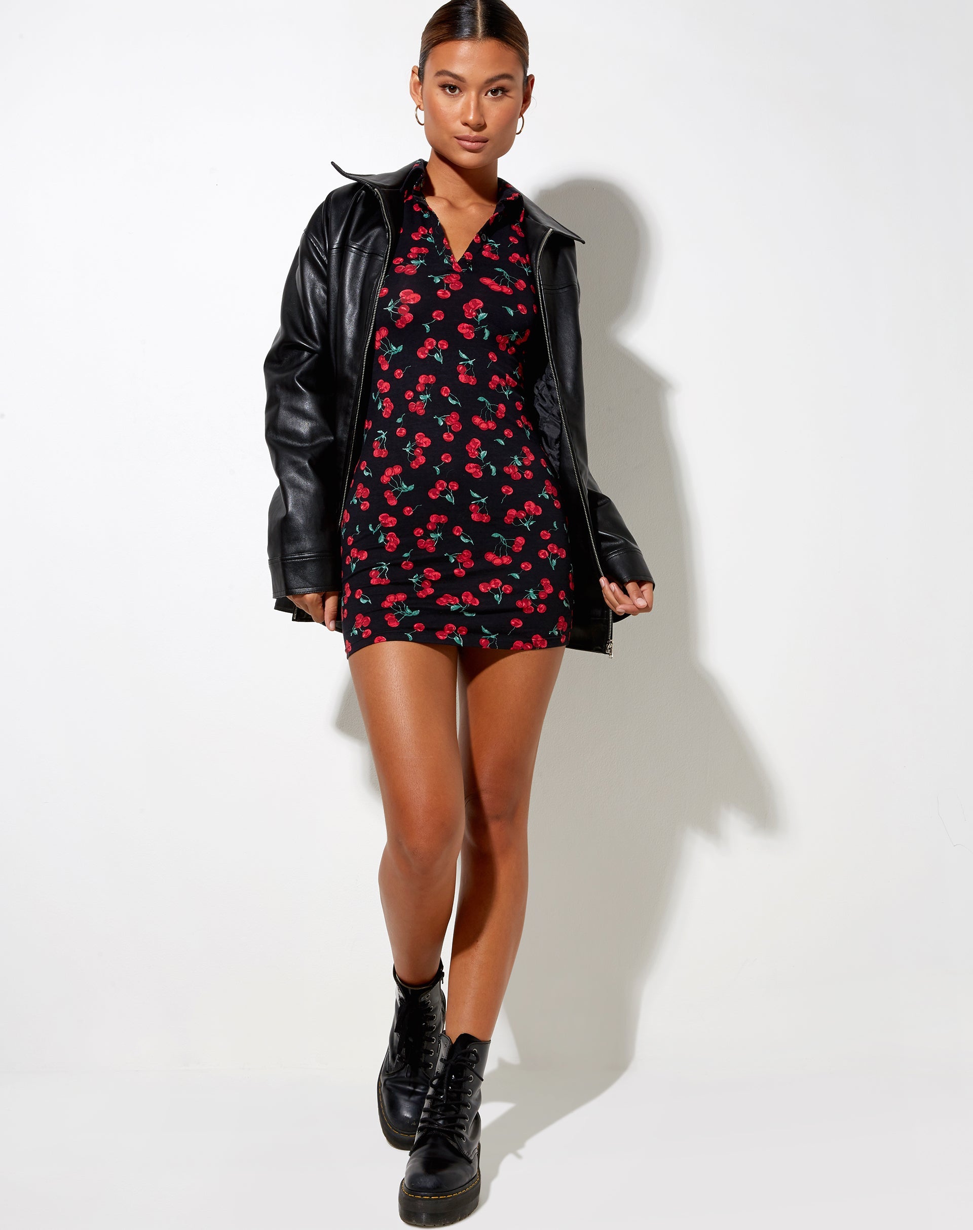 Imagen de Jeeves Vestido Camiseta Cerezas Negro