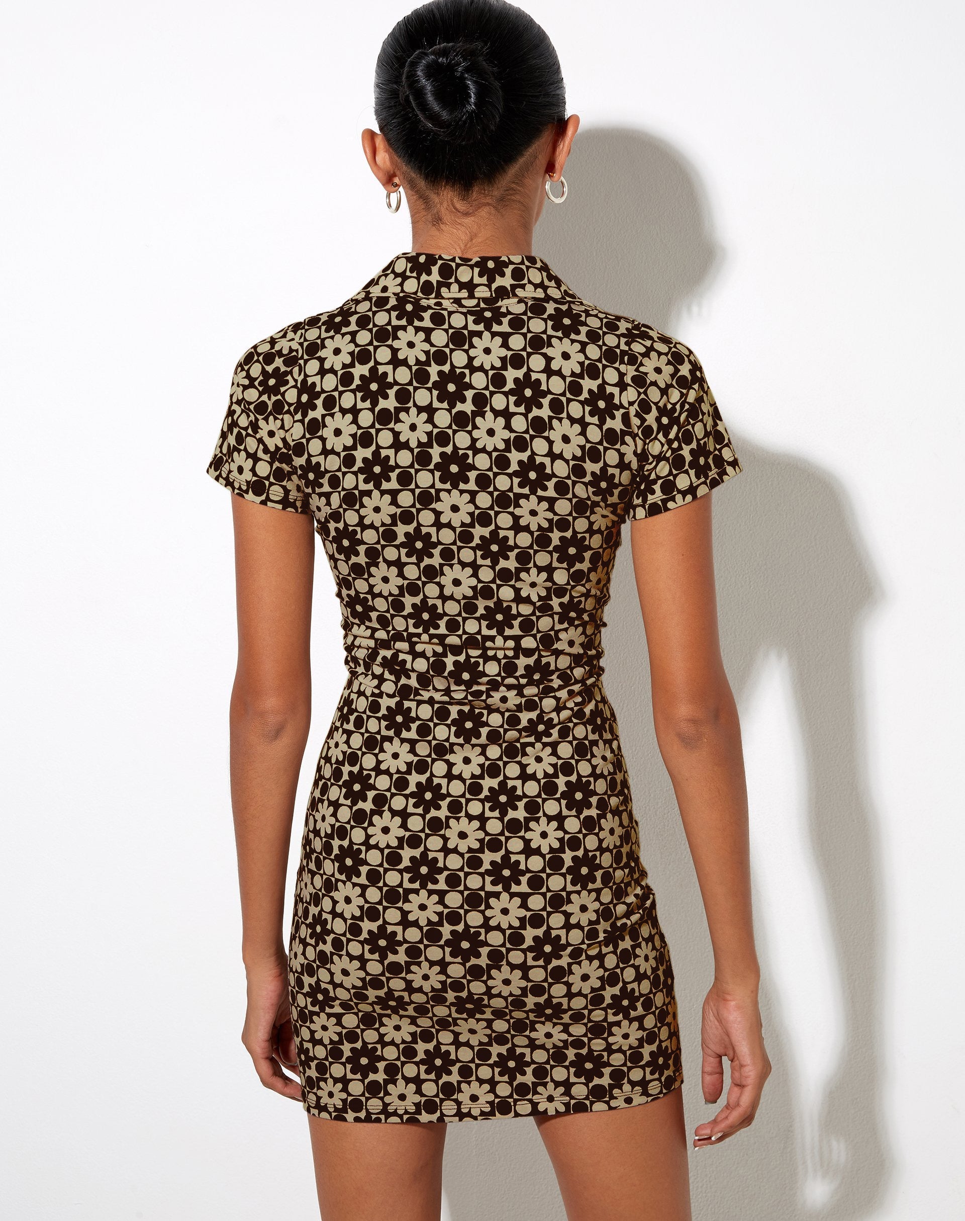 Imagen de Jeeves Vestido camiseta en patchwork Daisy Marrón
