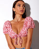 Imagen de Jiha Crop Top en Ditsy Butterfly Melocotón y Rojo