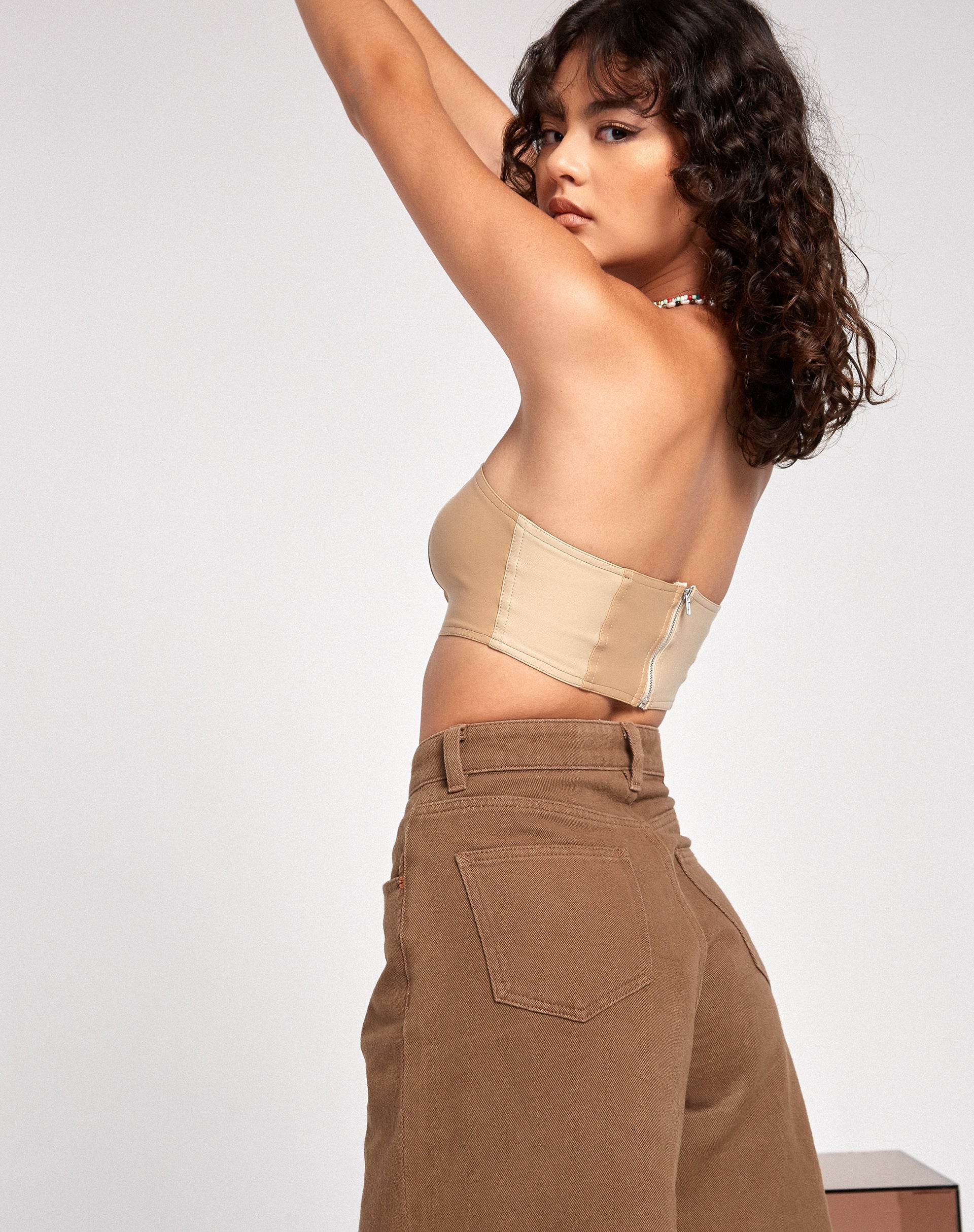 Imagen de Jola Crop Top en PU Tan Cream