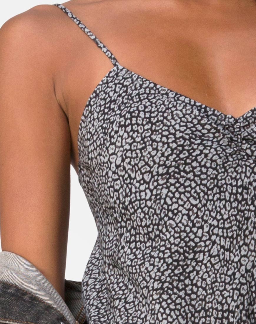 Imagen del vestido Julia en leopardo gris