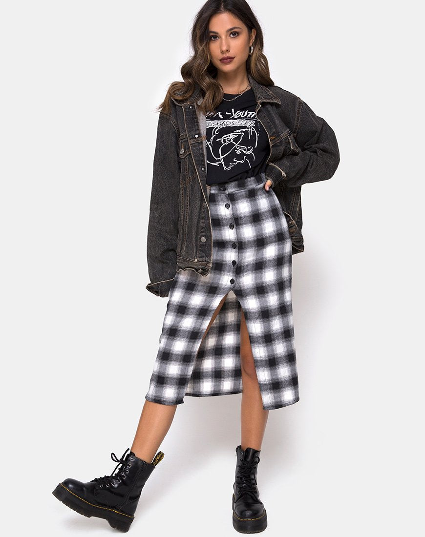 Imagen de Kaisa Midi Skirt in Plaid Black and White