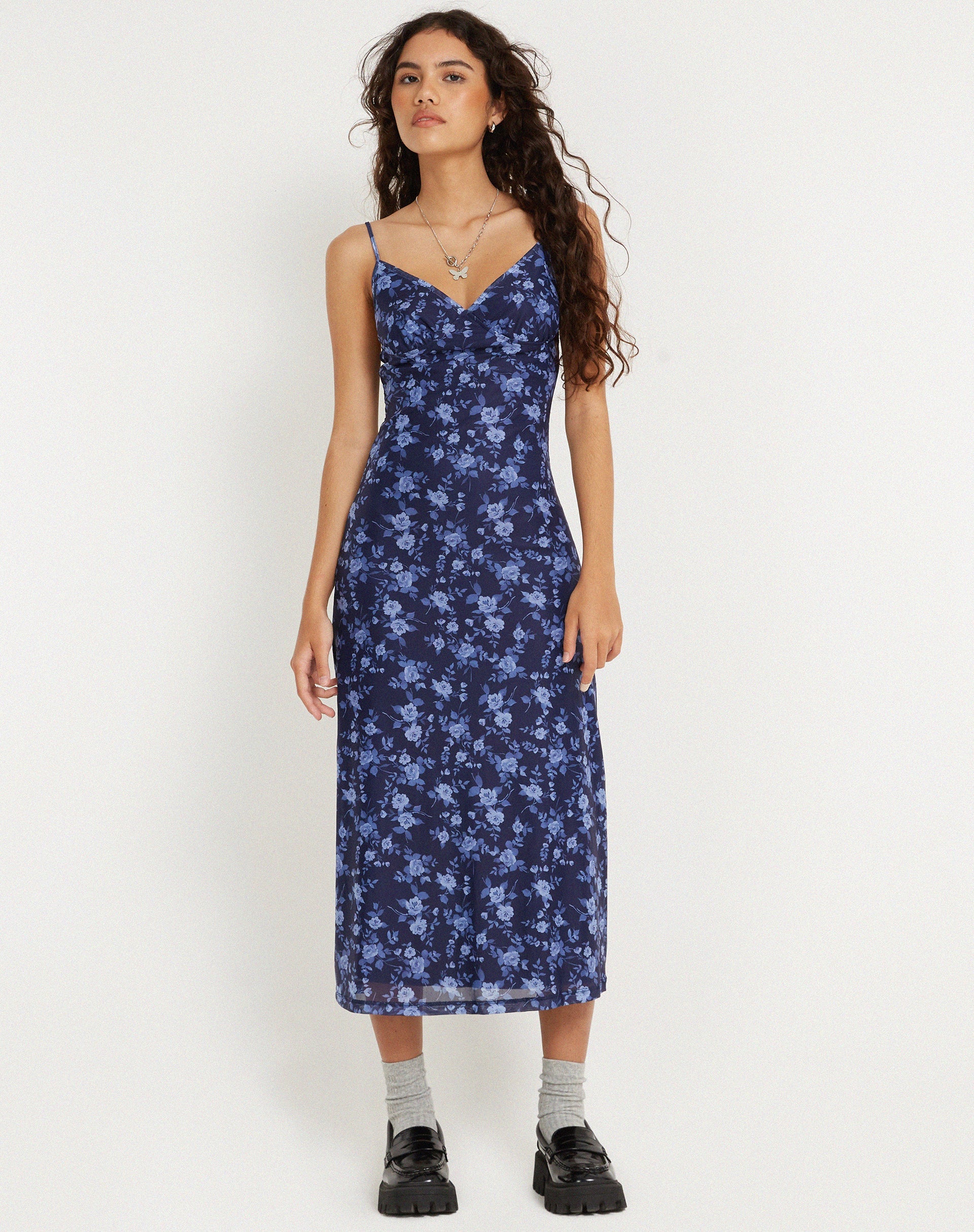 imagen de Kalana Printed Midi Dress in Pretty Floral Navy