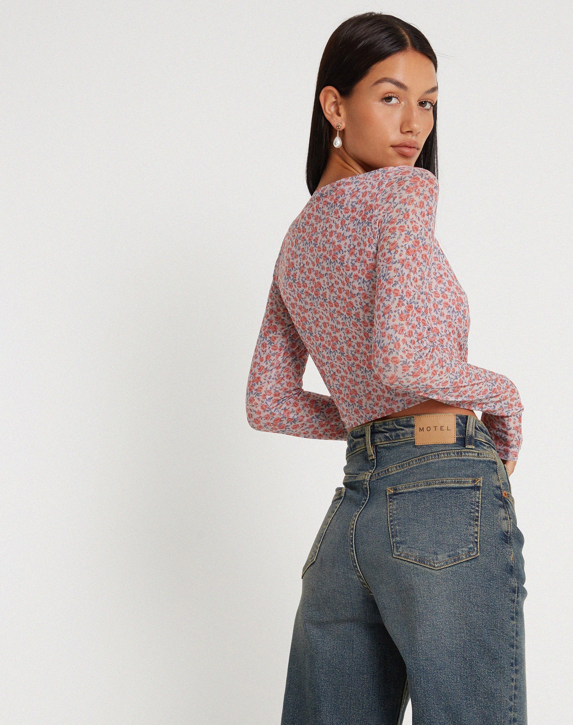 imagen de Kalisha Long Sleeve Top en Spring Rose Dusty Pink