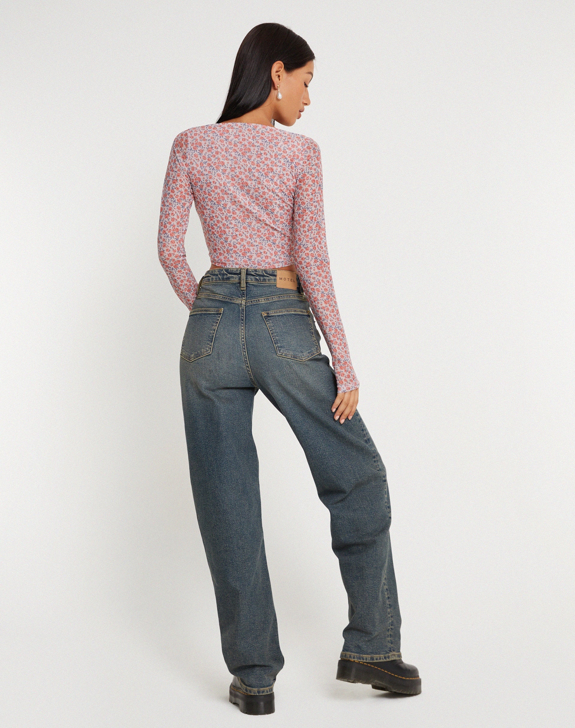 imagen de Kalisha Long Sleeve Top en Spring Rose Dusty Pink