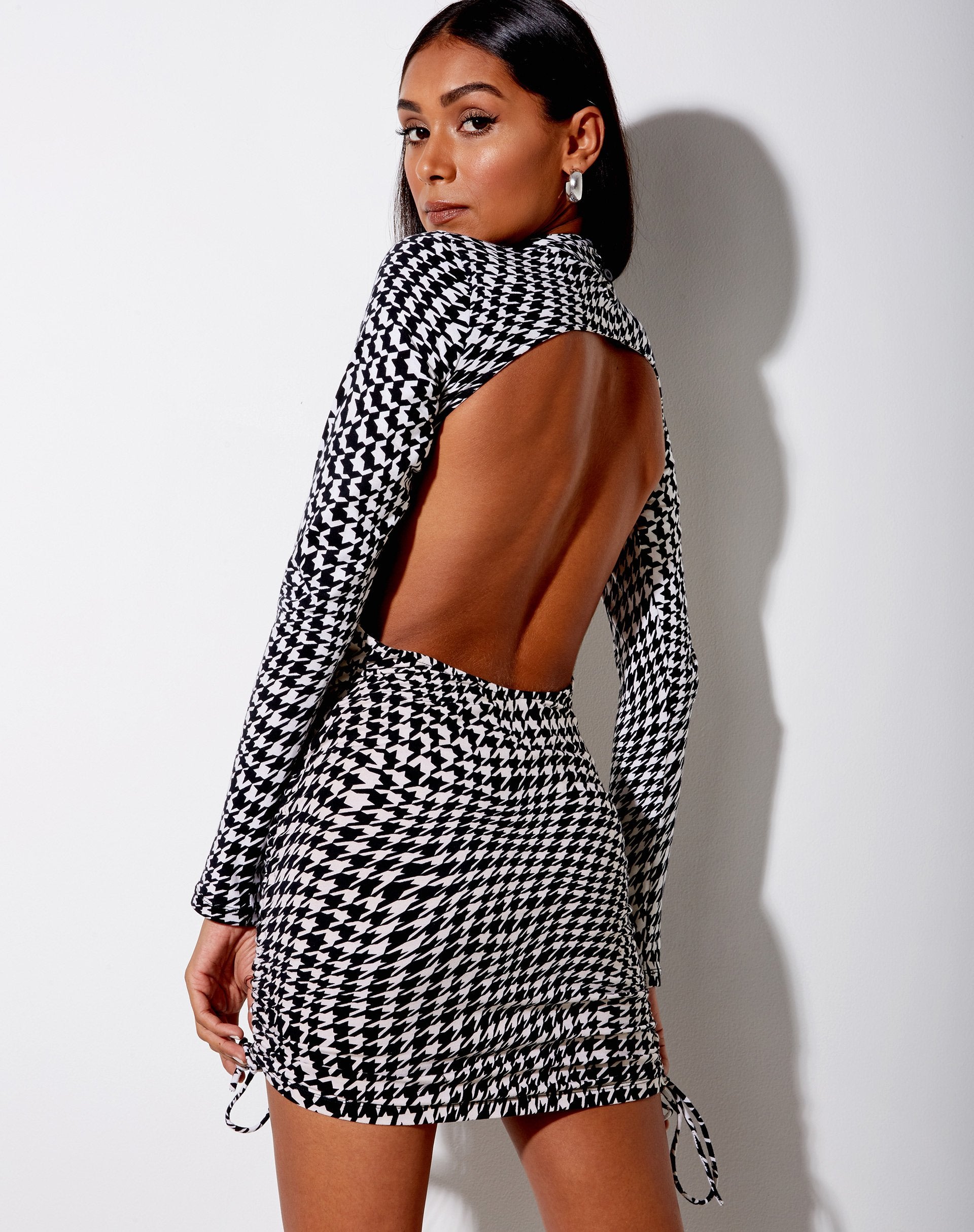 Imagen de Kamora Mini Dress in Wavey Dogtooth
