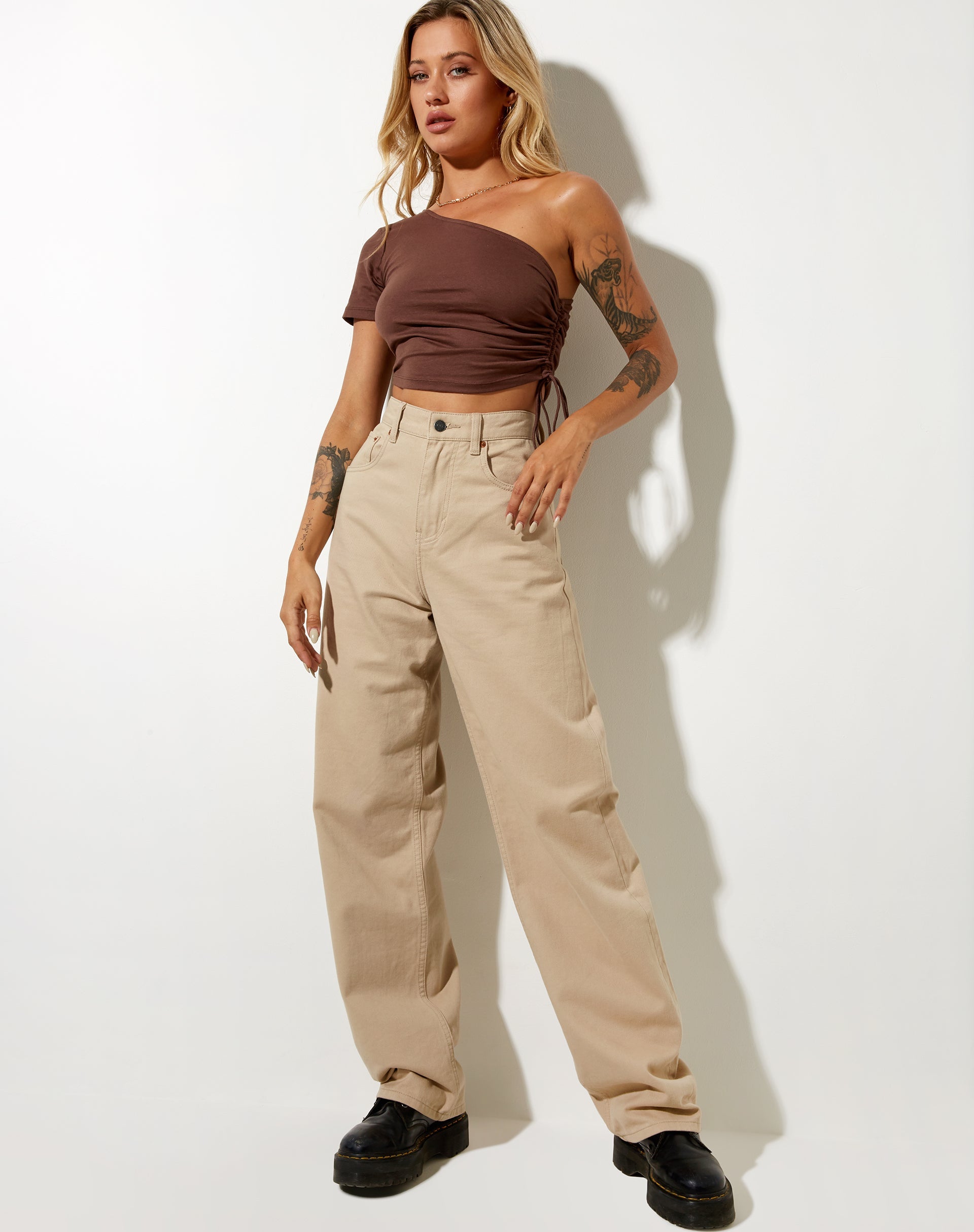 Imagen de Kara Crop Top en Lycra Caoba Profundo