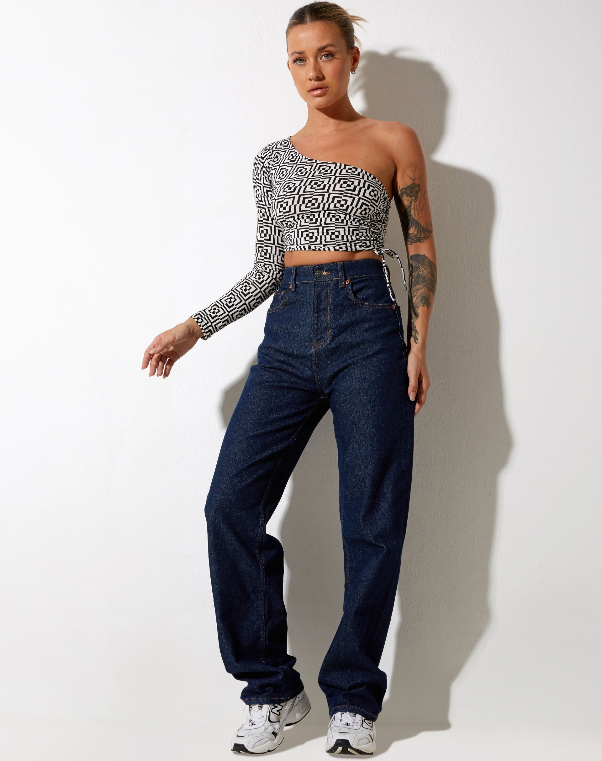 Imagen de Karine Crop Top en Optic Square Blanco y Negro