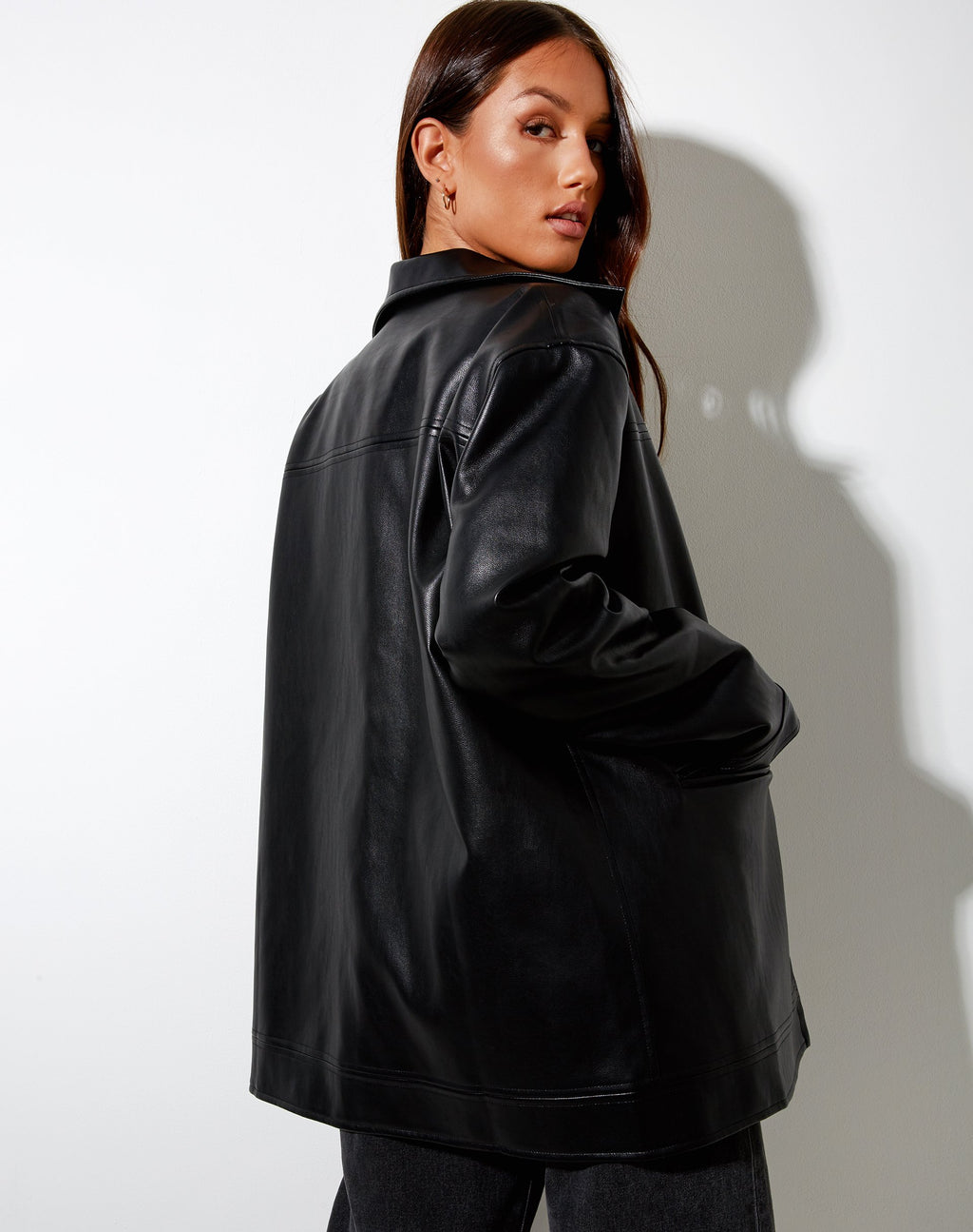Chaqueta Katana en Pu Negro