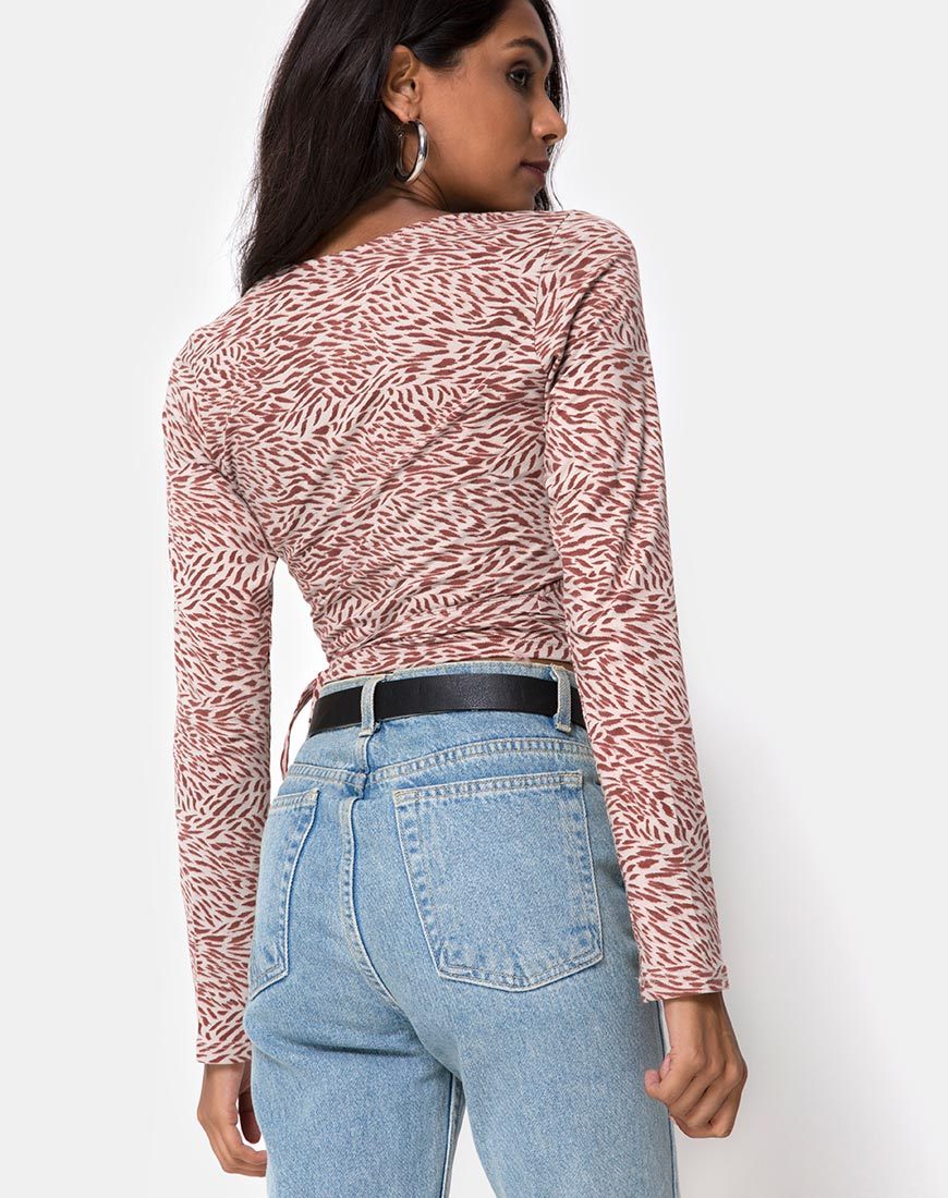 Imagen de Kayak Wrap Top en Safari Taupe
