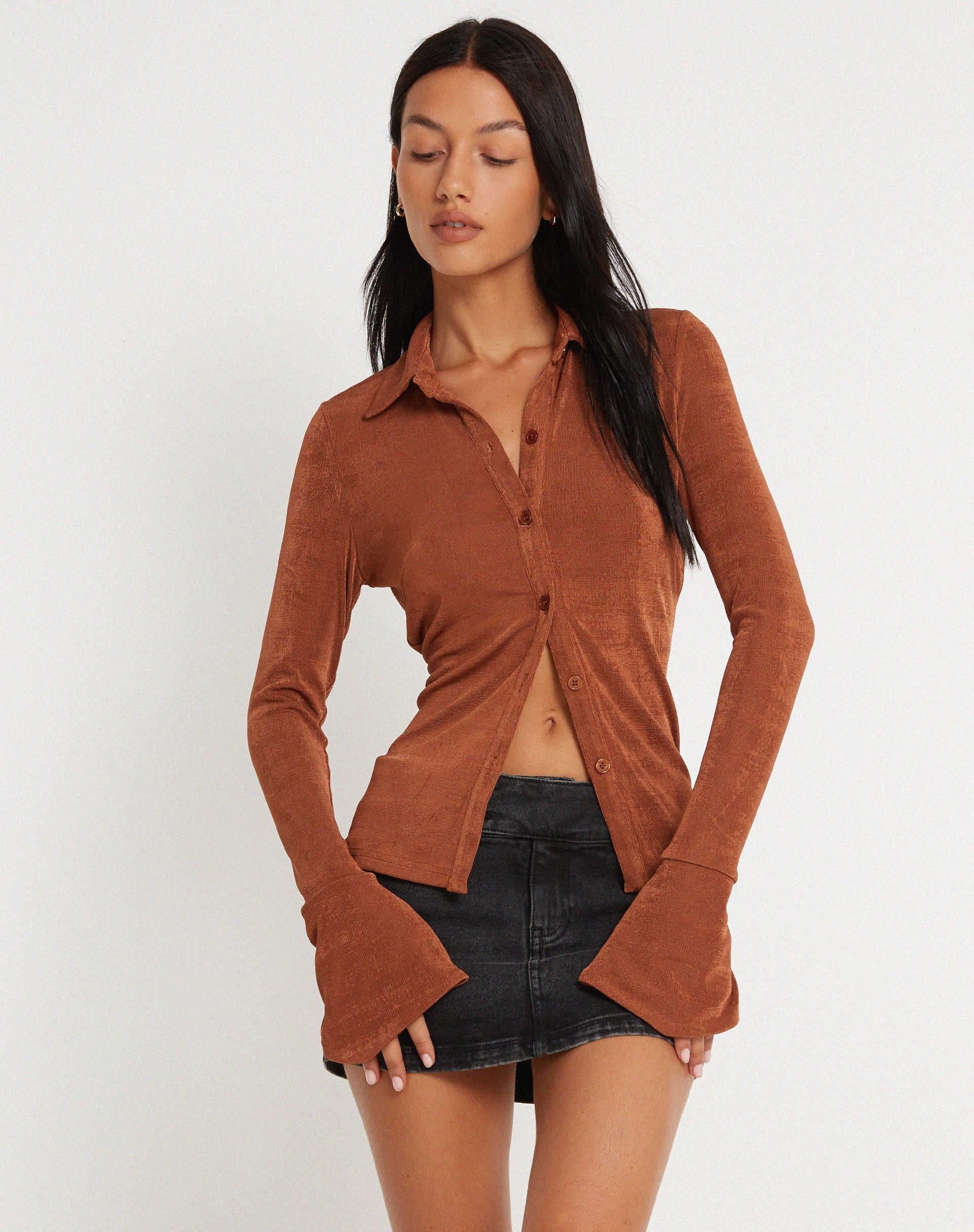 imagen de la camisa Keani en bronce