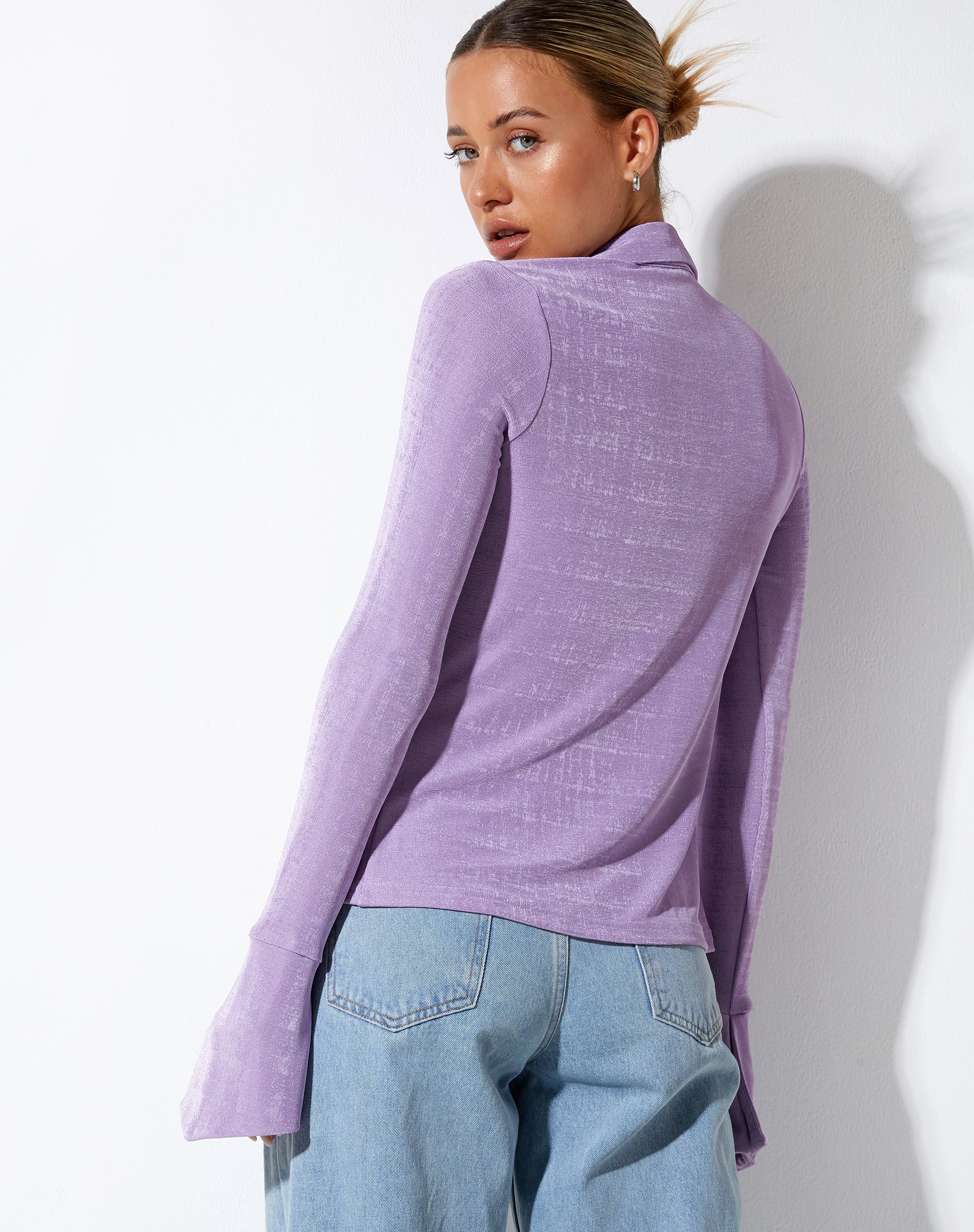 IMAGEN DE Camisa Keani en Crepé Lavanda