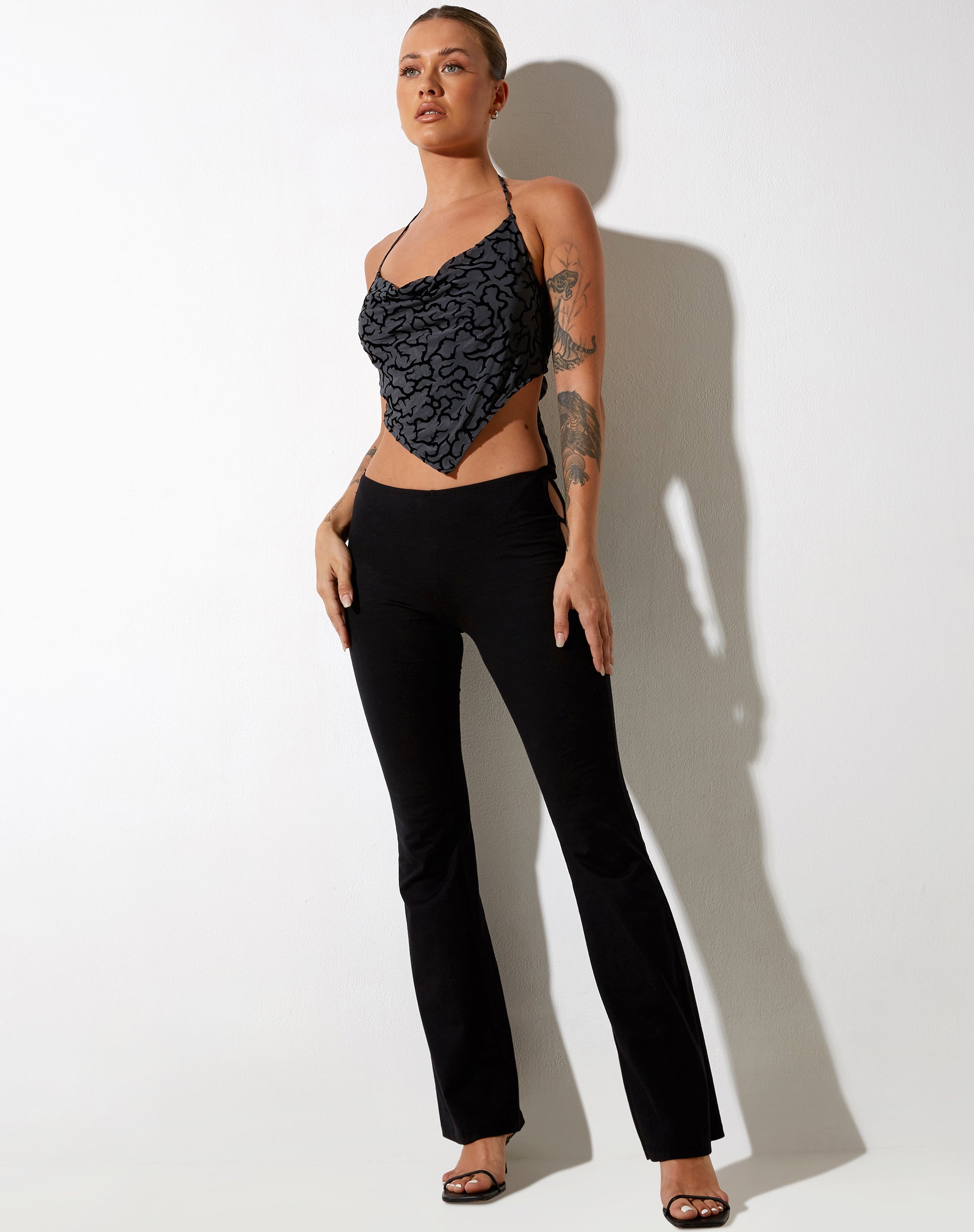 Imagen de Ketia Crop Top en Tribal Flock