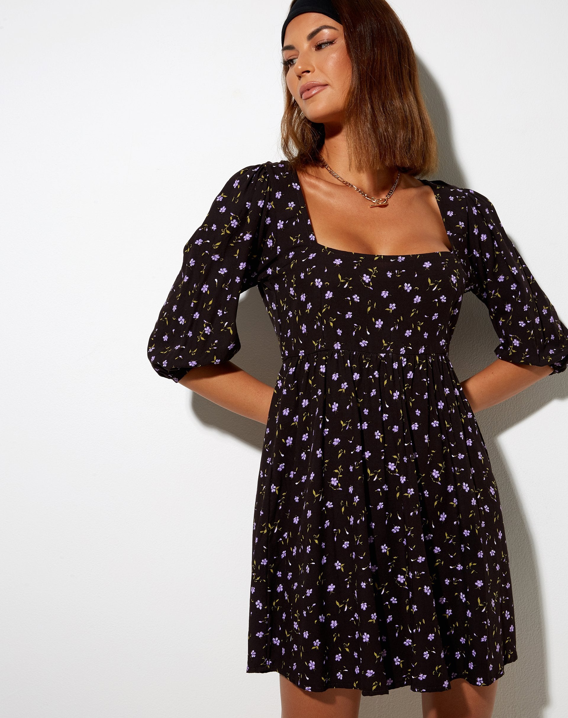 Imagen de Kezie Skater Dress in Pretty Petal Café y Morado