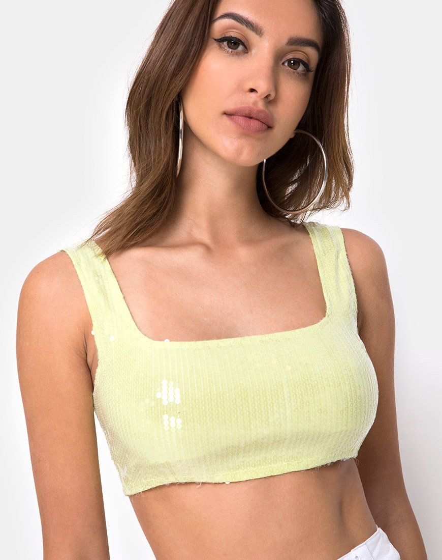 Kim Crop Top en pistacho con lentejuelas transparentes