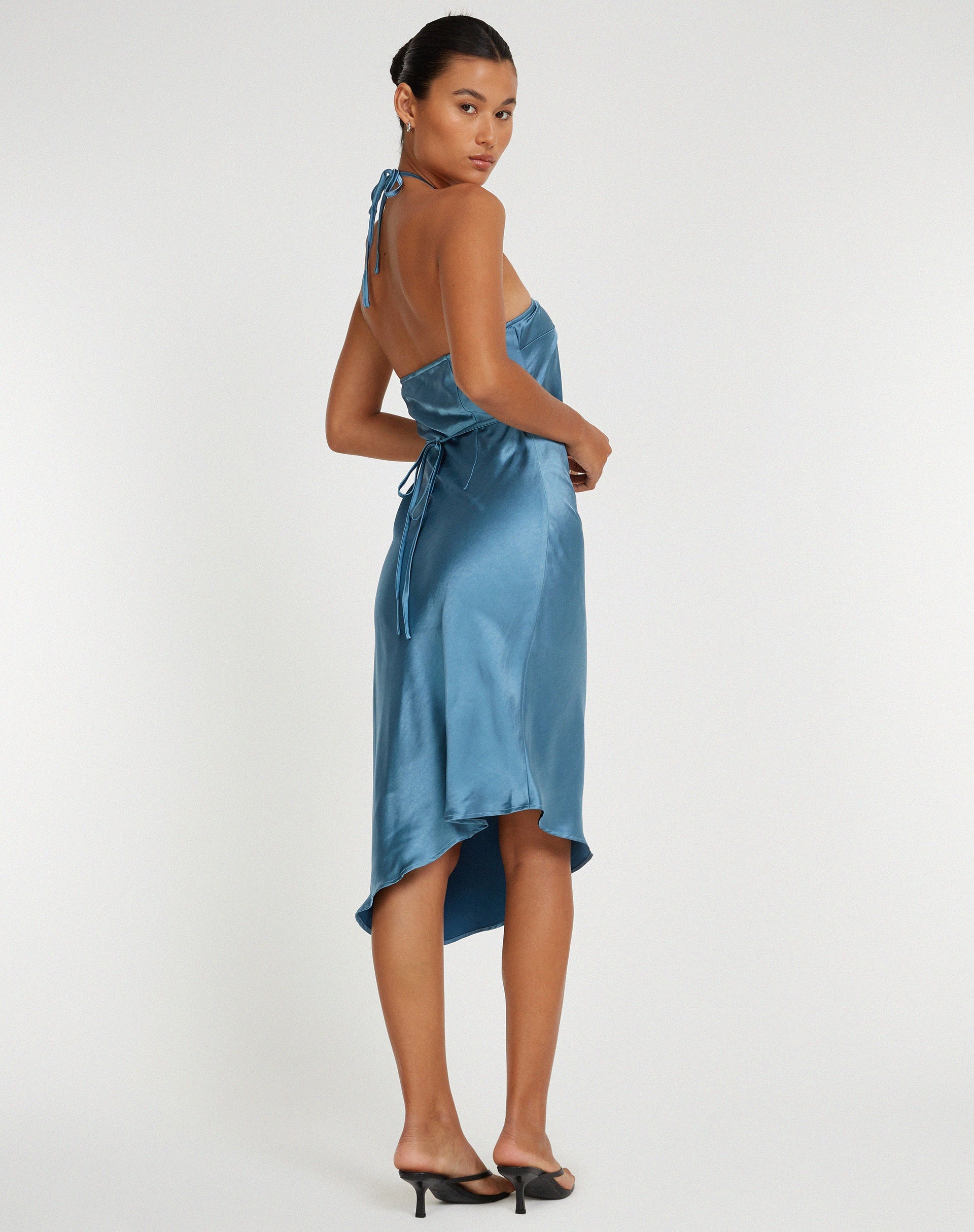 imagen de Kimora Midi Dress in Satin Slate