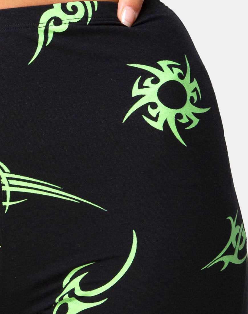 Imagen de Kini Top negro con estampado tribal