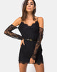 Imagen del vestido Kusakina de encaje negro