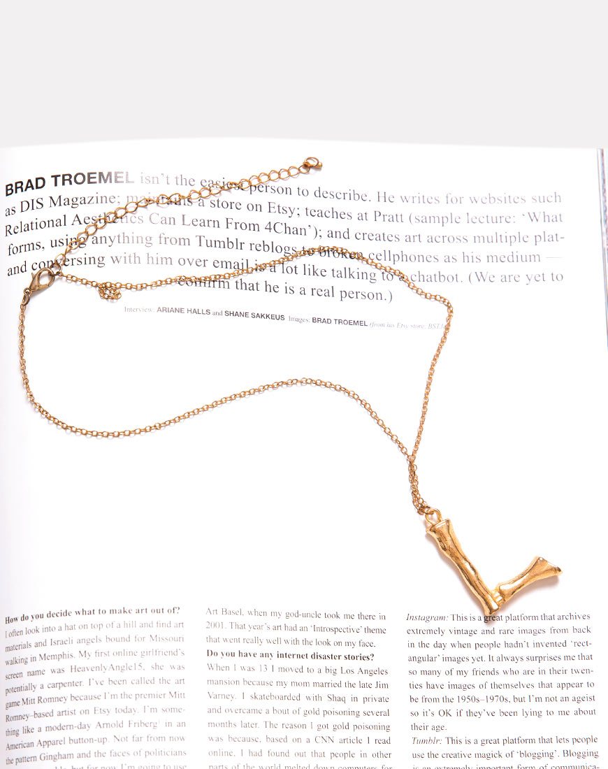 Imagen de Collar en Oro Letra L