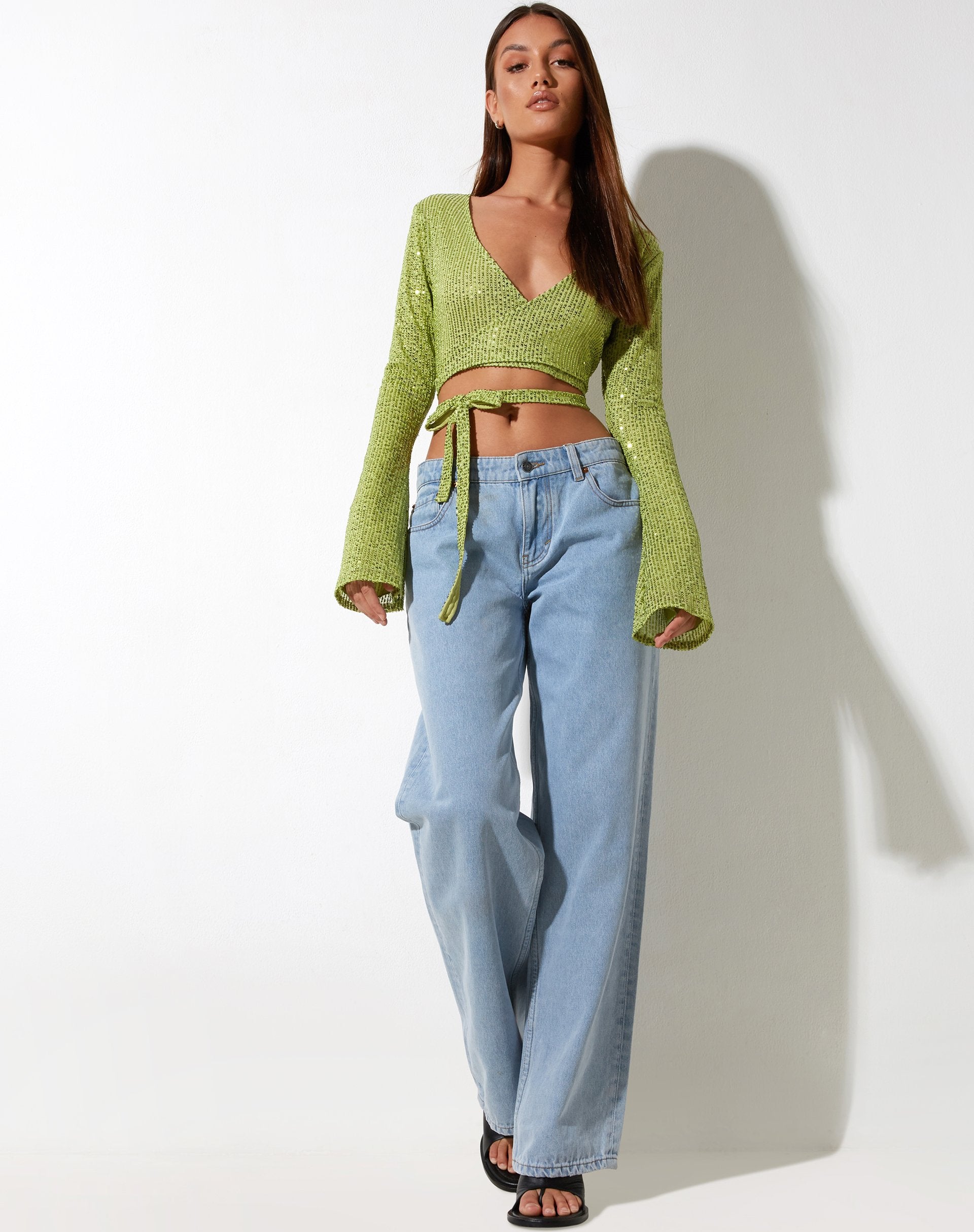 Imagen de Lania Cardi en Drape Sequin Lime Green
