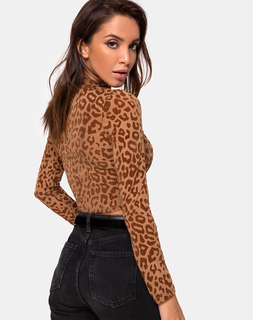 Lara Crop Top en Animal Flock Marrón tostado