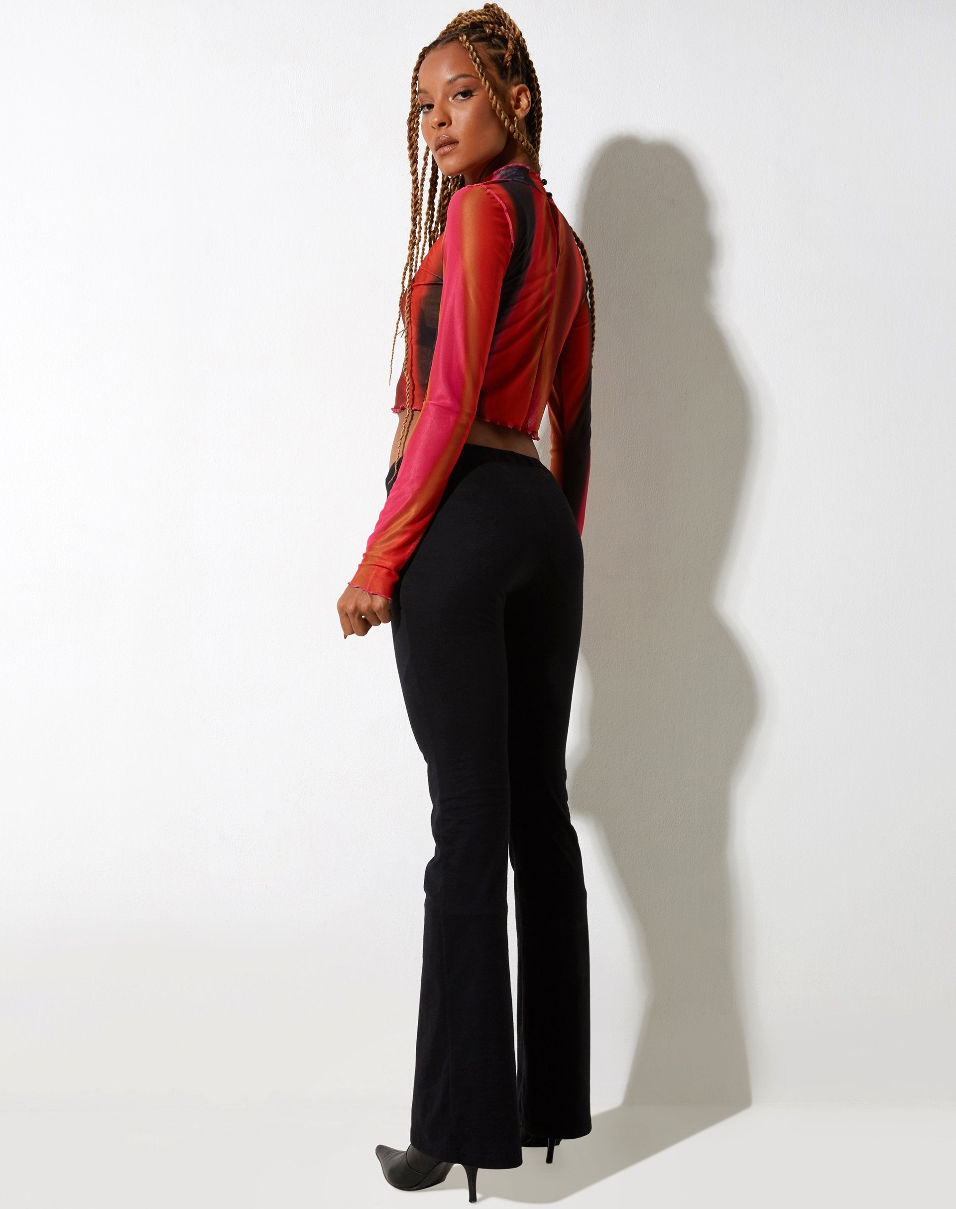 imagen de Lathia Crop Top en Naranja y Rosa Solarizado