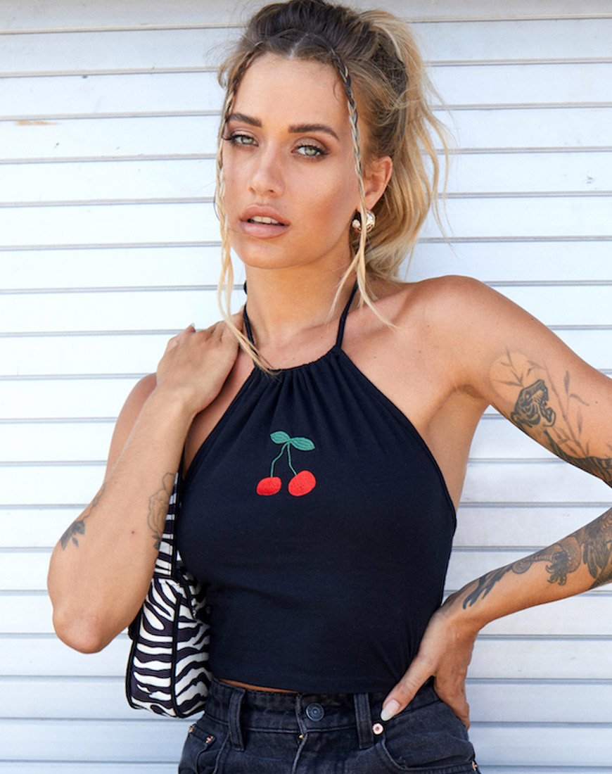 Lean Crop Top en Negro Cereza Embro