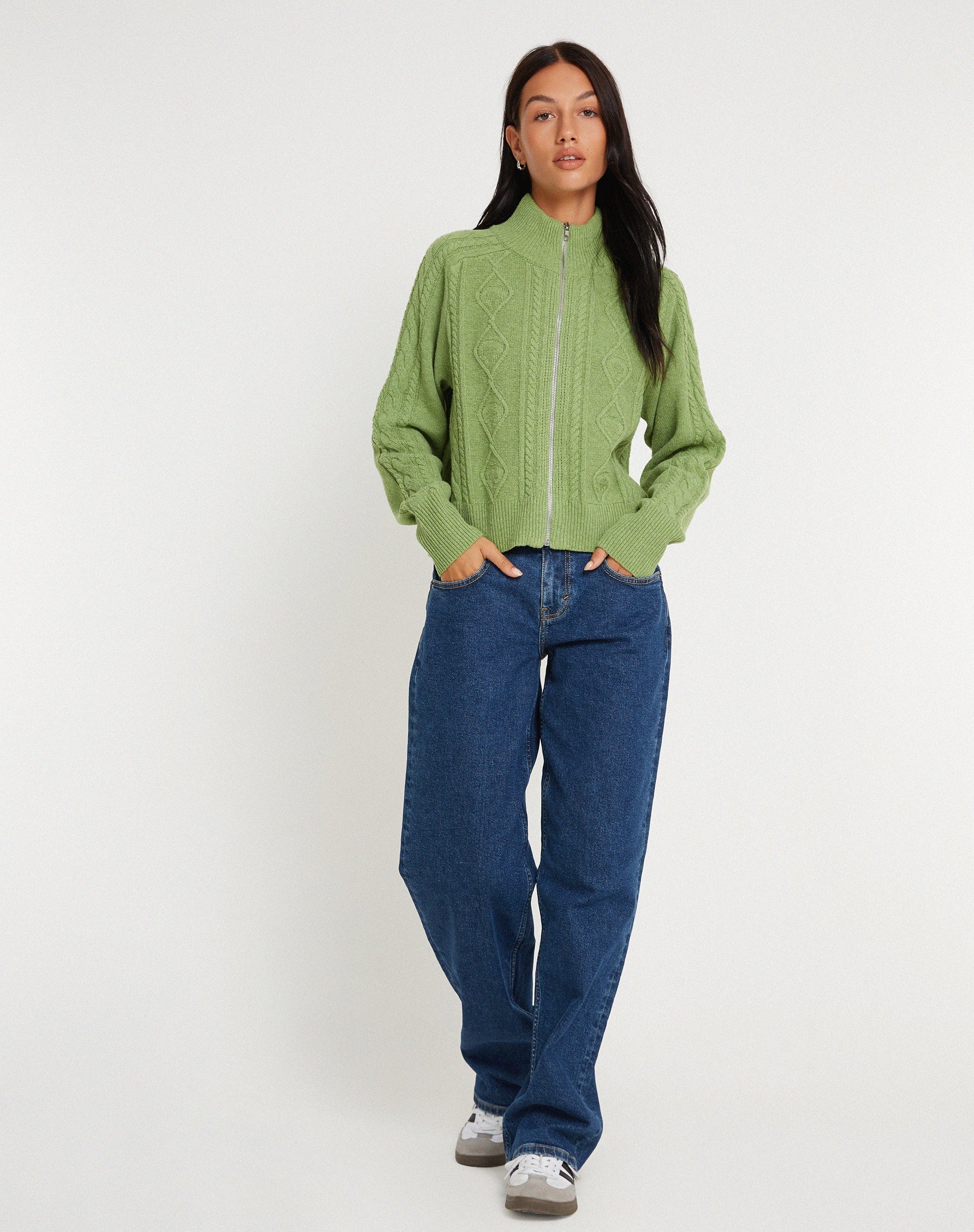 imagen de Lemila Chaqueta de punto con cremallera en verde musgo