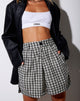 Imagen de Lex Short en espuma de cuadros Brandy