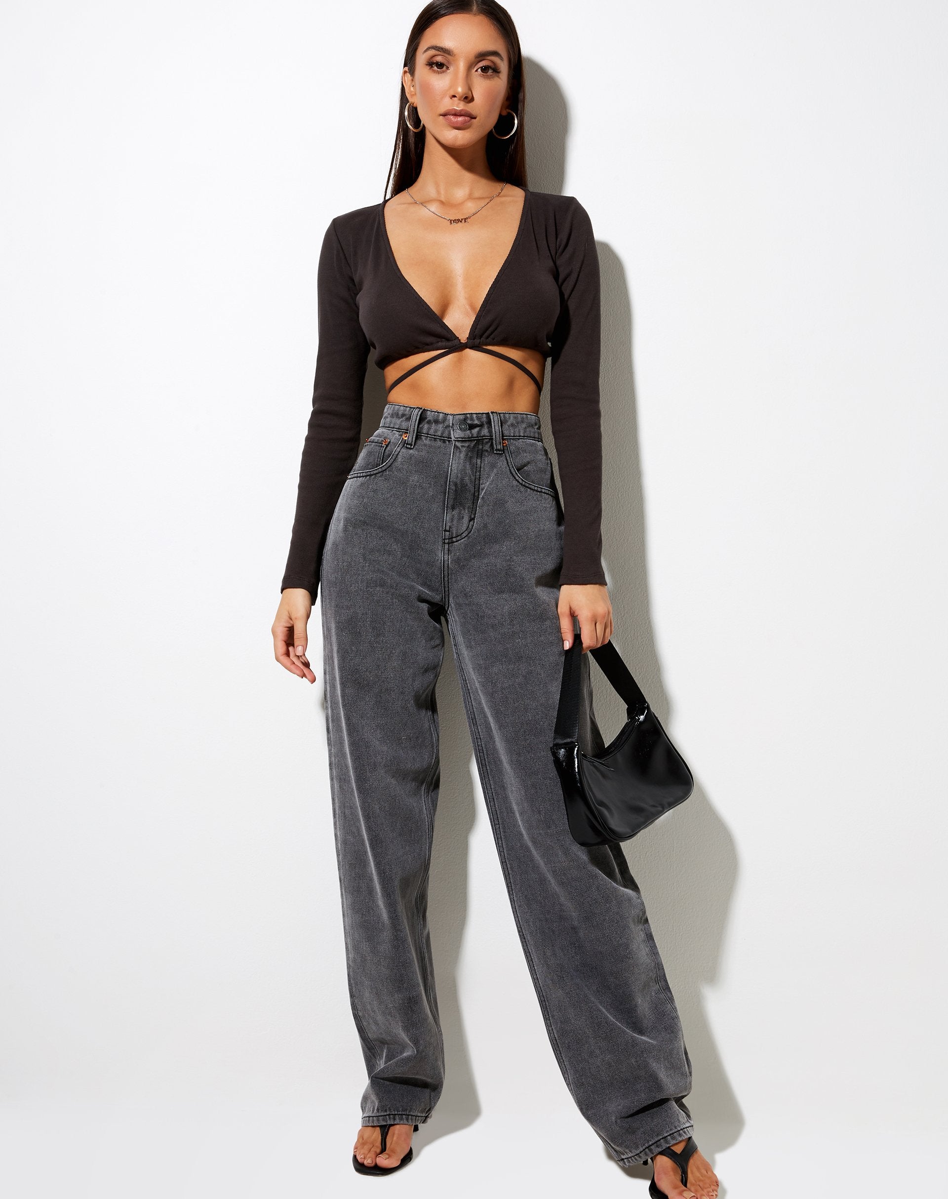 Imagen de Lieneva Crop Top en canalé Perla ennegrecida