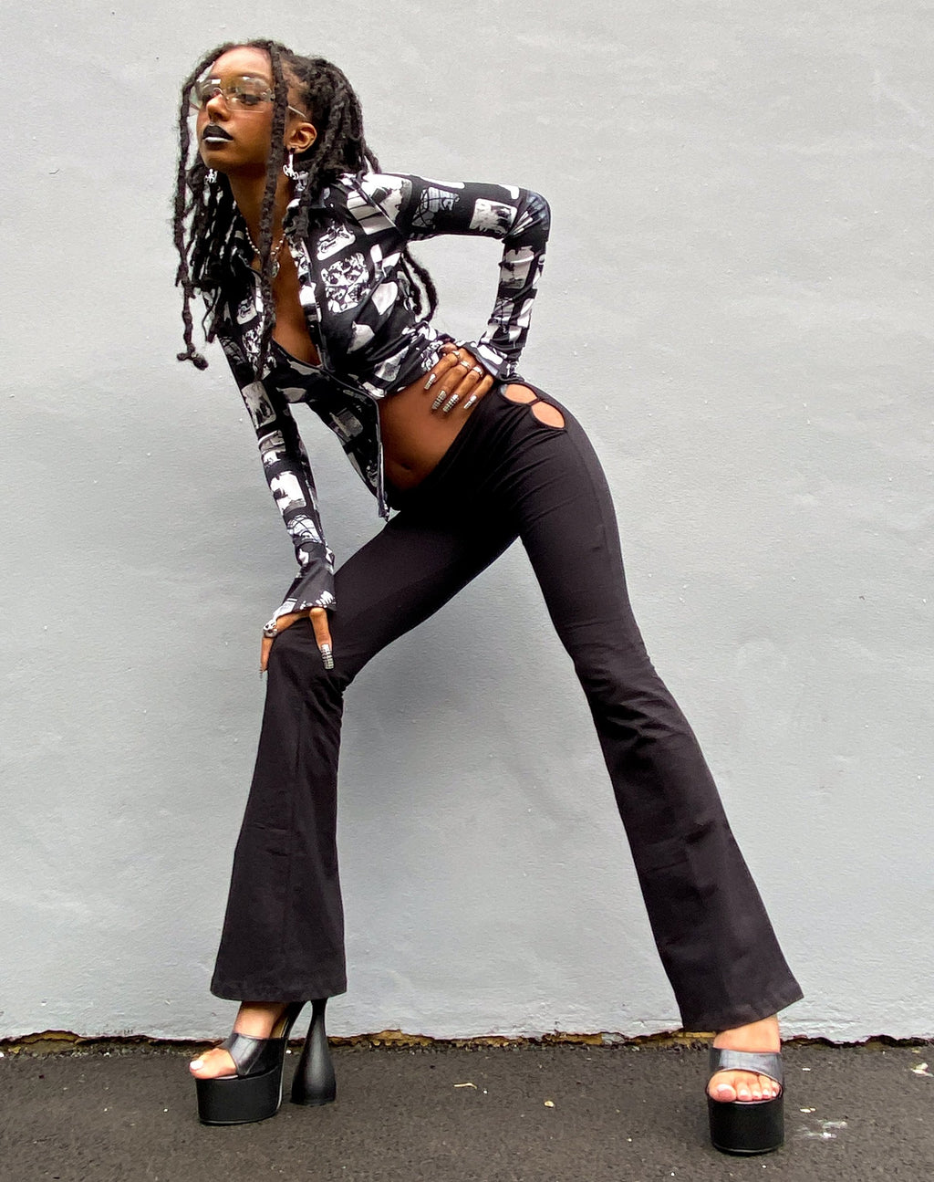 Pantalón Suwan Flare Negro