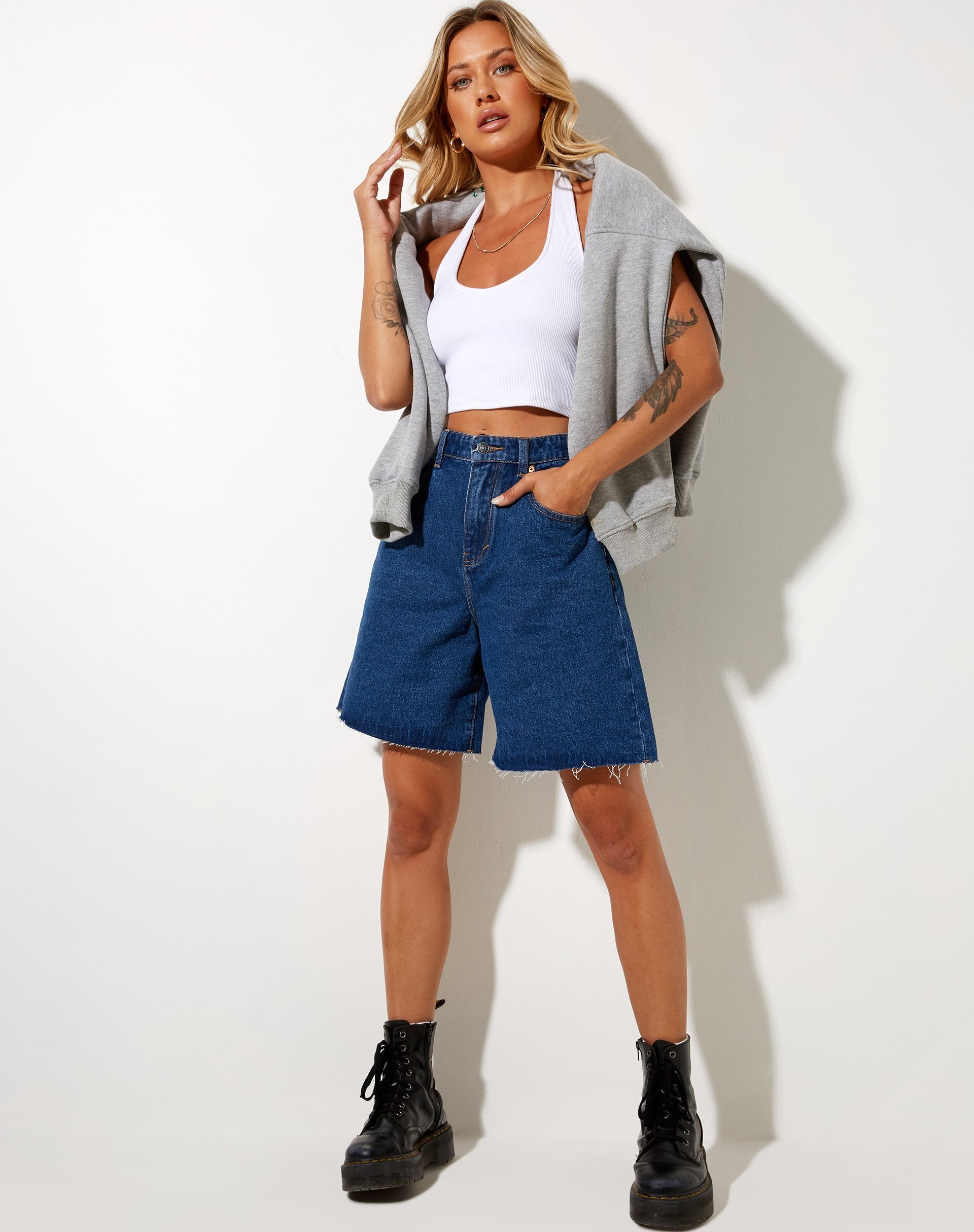 Imagen de Loose Fit Denim Short en azul clásico