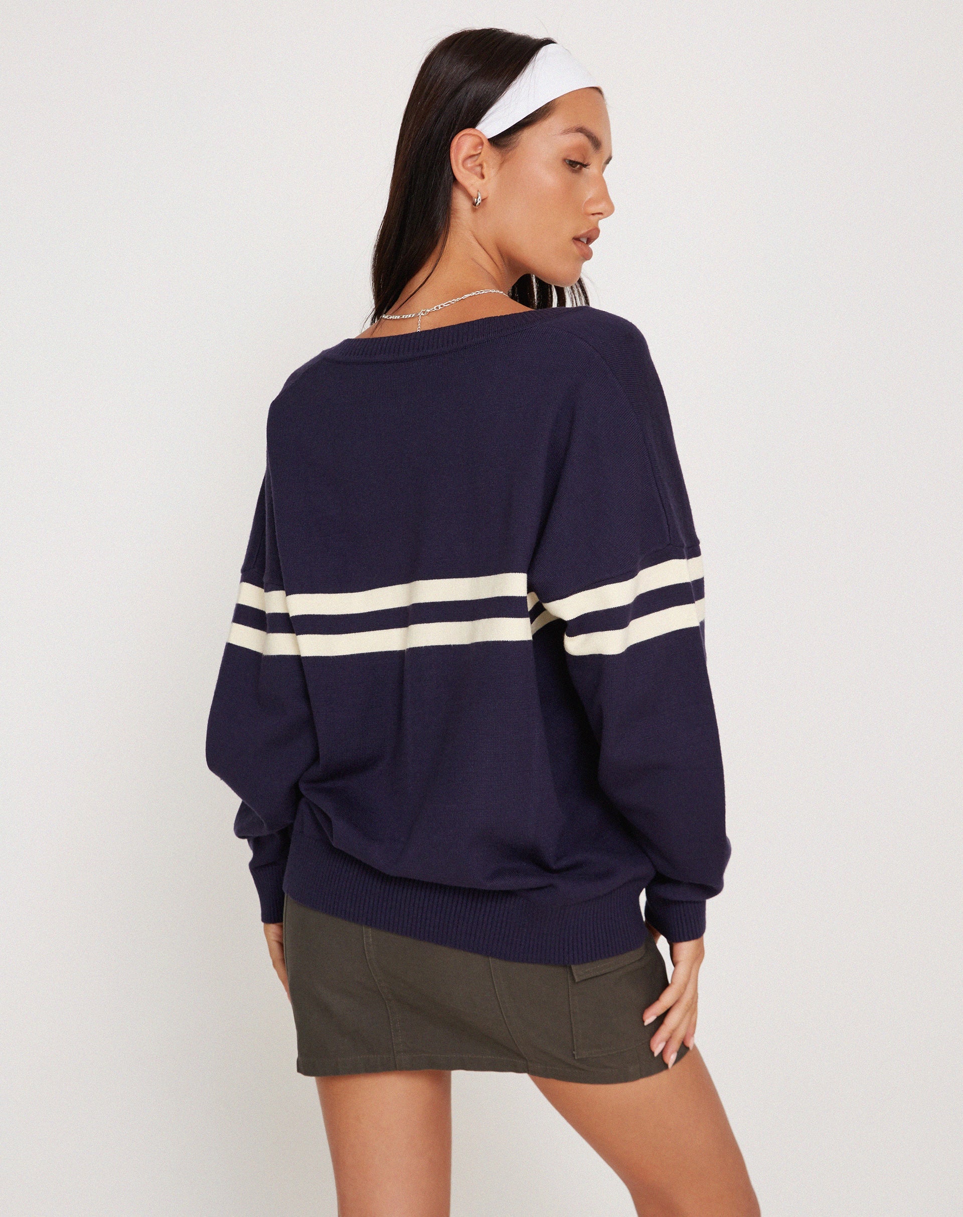 Imagen de Louna Jumper en azul peacoat con raya blanca