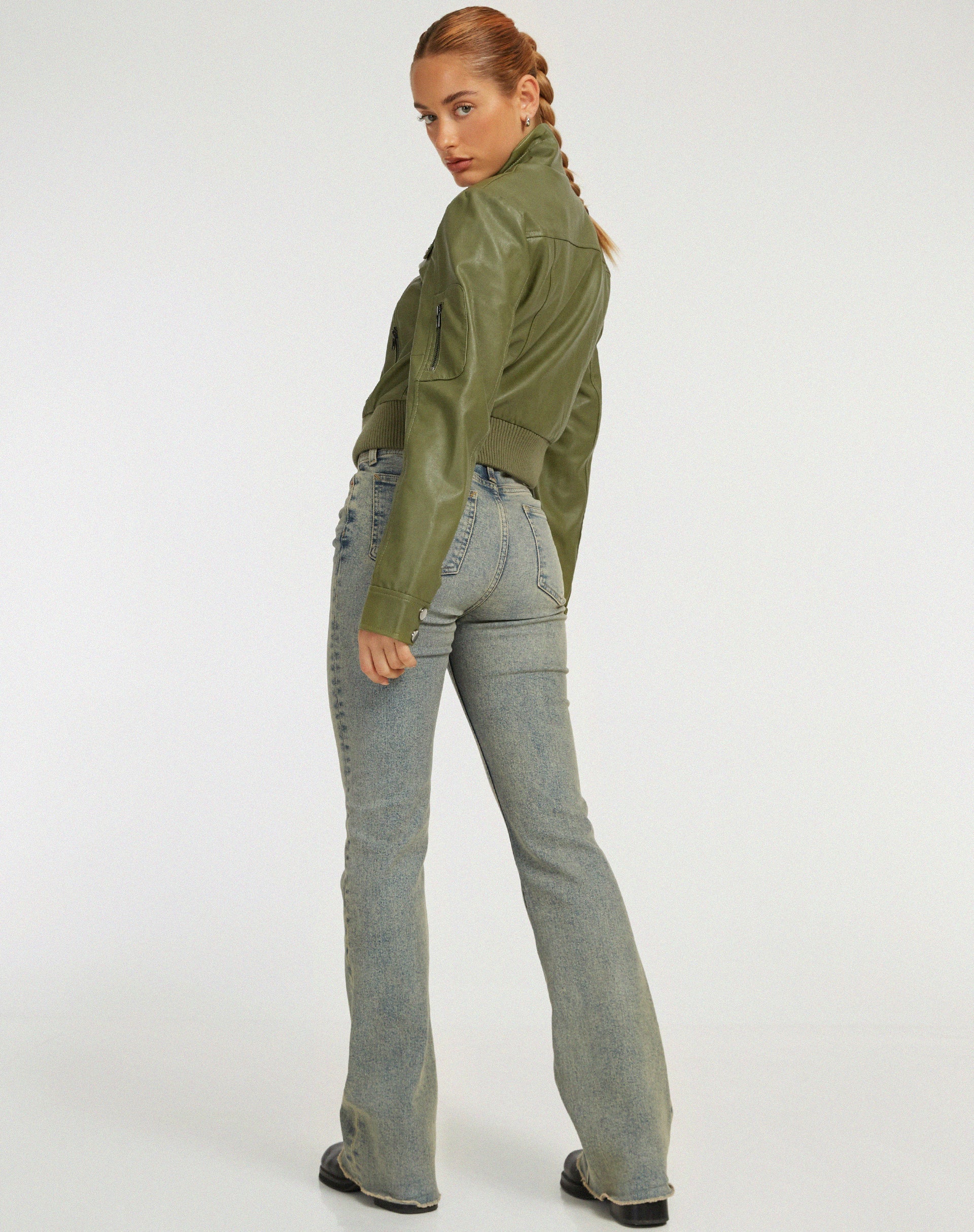 imagen de la Chaqueta Loviana en PU Verde