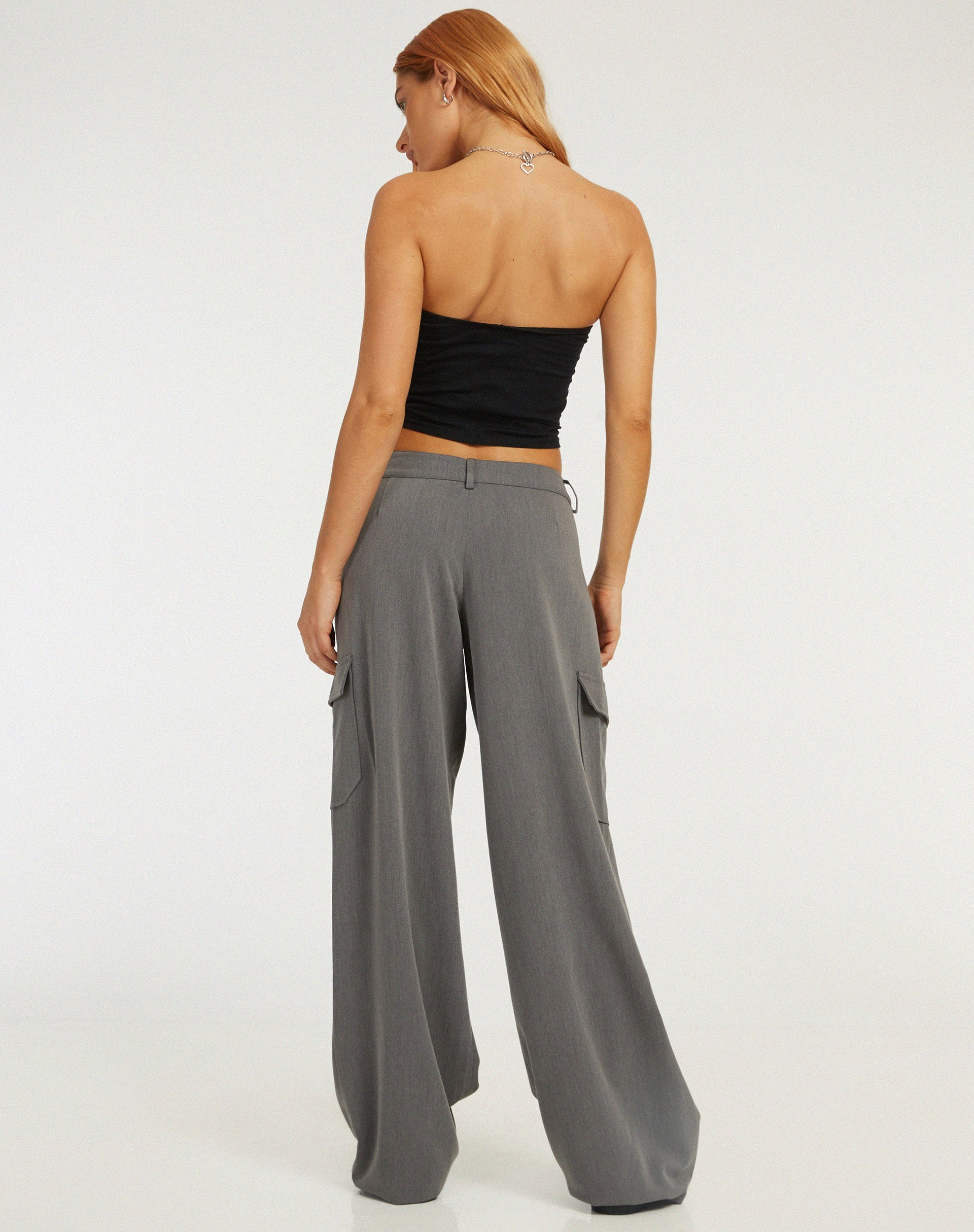 imagen de Low Rise Abba Cargo en Charcoal