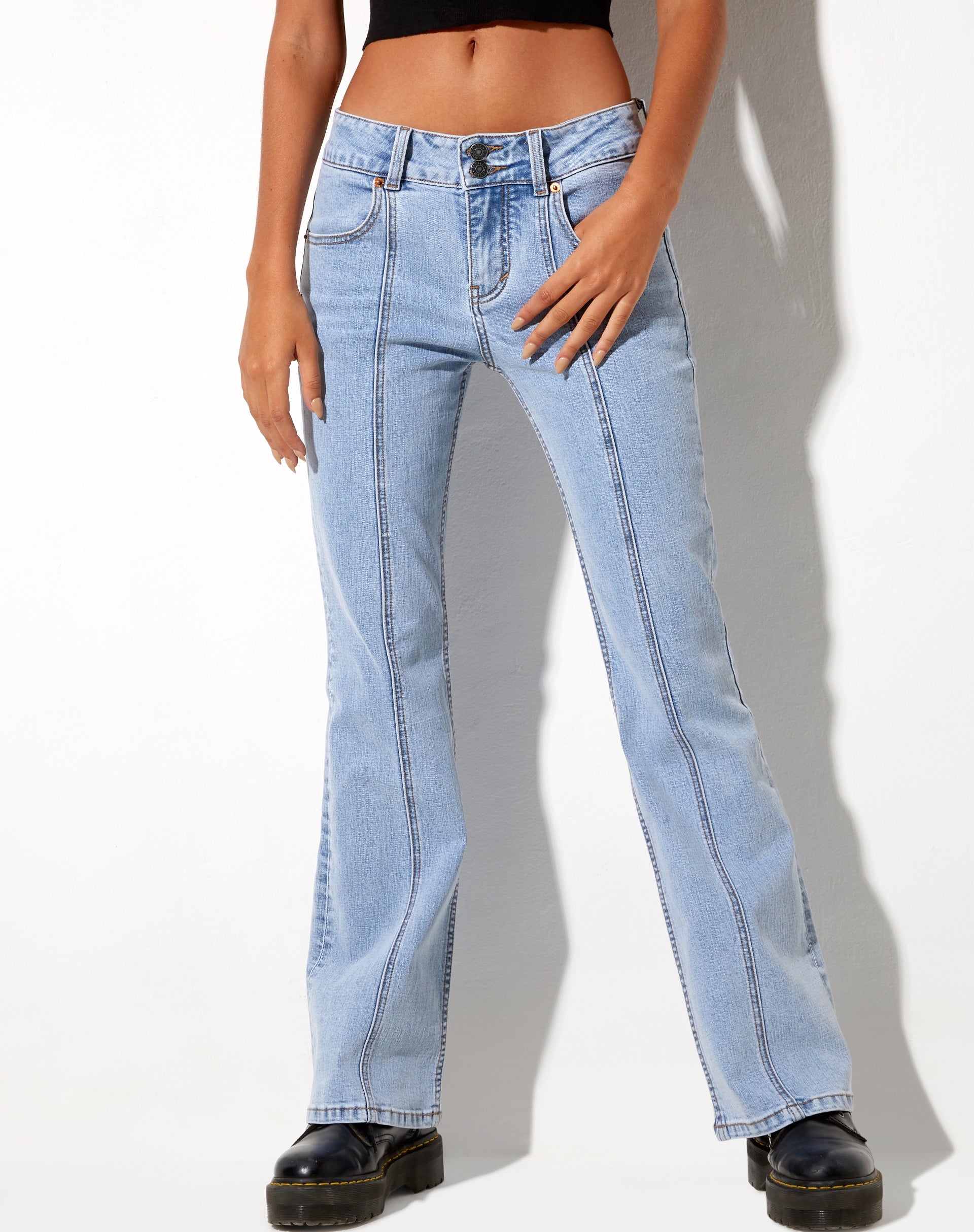 Imagen de Low Rise Seam Jeans en Super Light Wash Azul