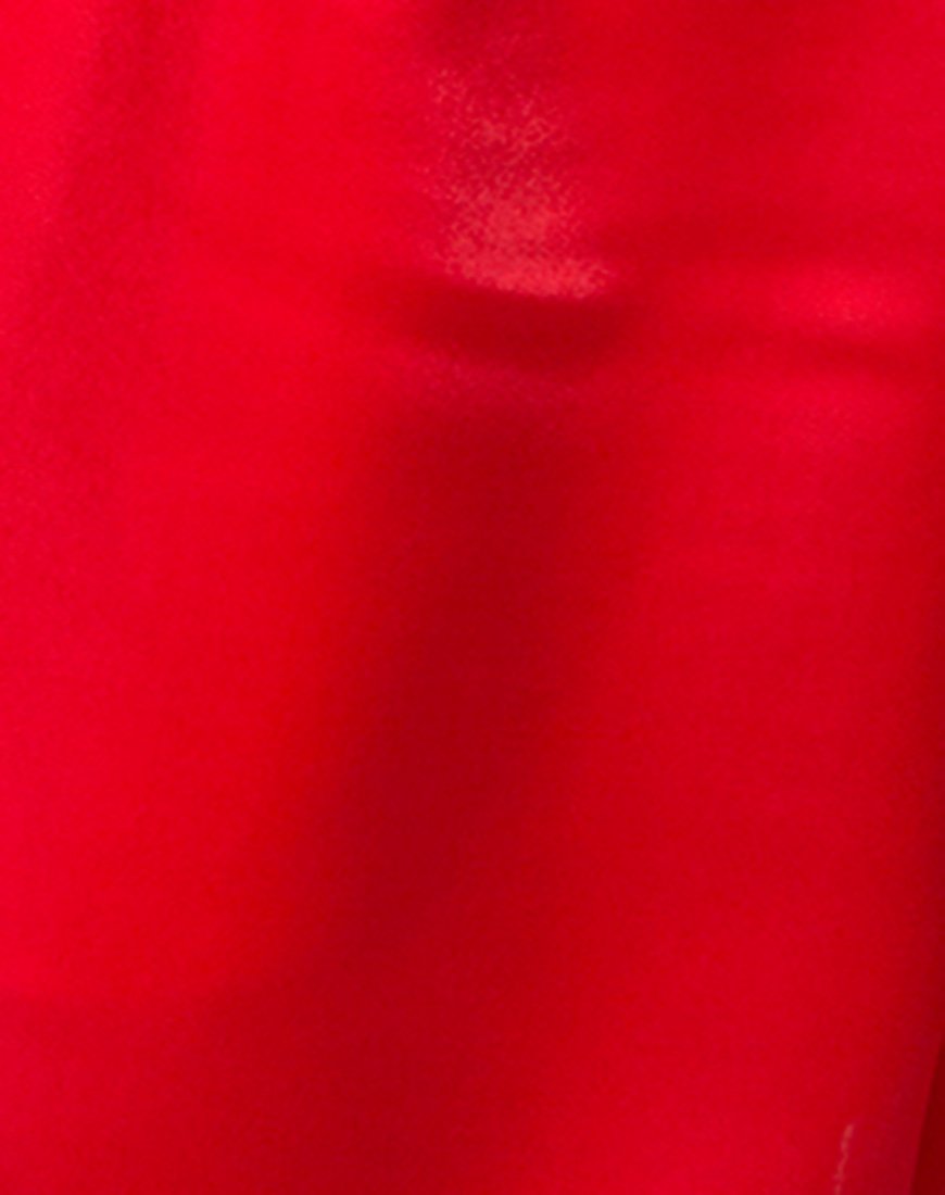Imagen de Lozay Playsuit recortado en satén rojo