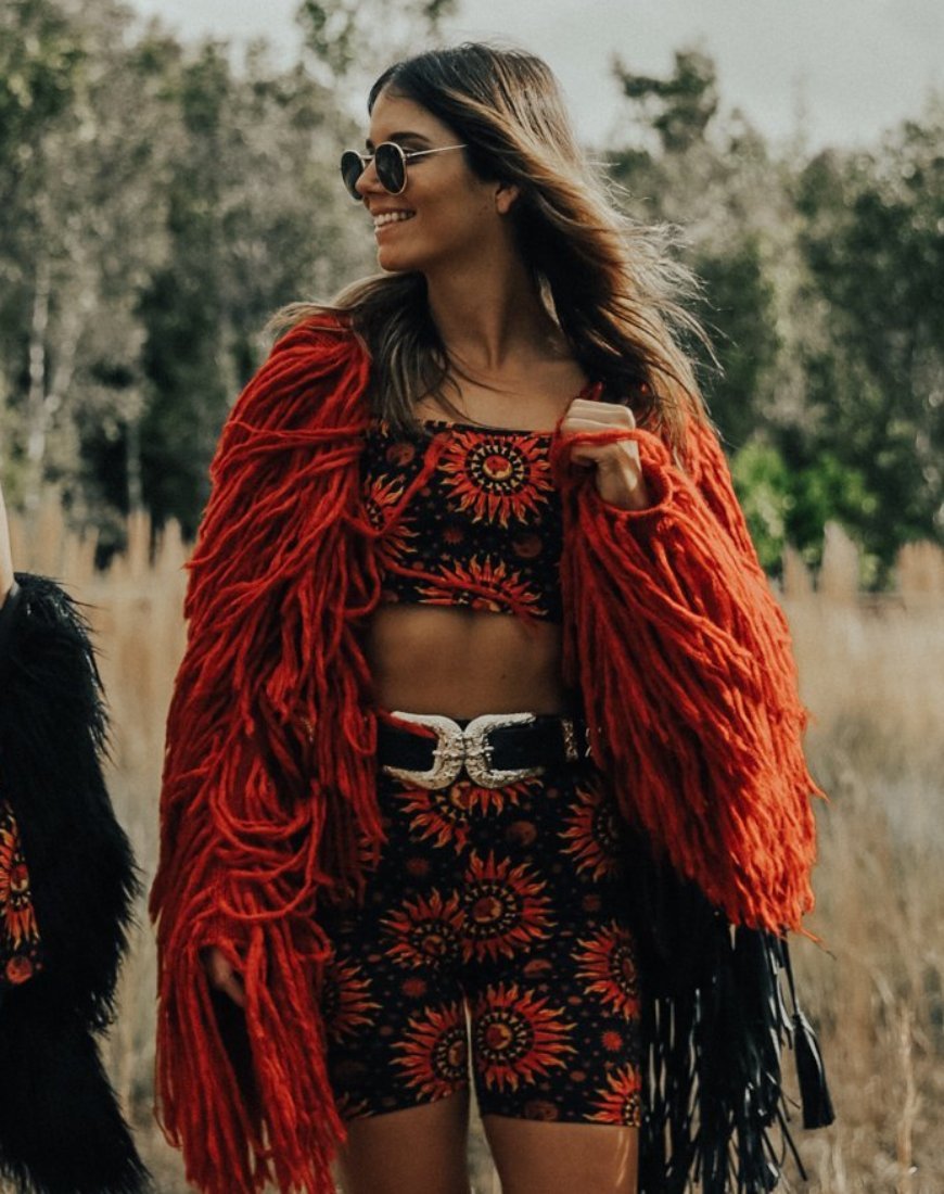 Kini Crop Top en Hot Sun X Princess Polly