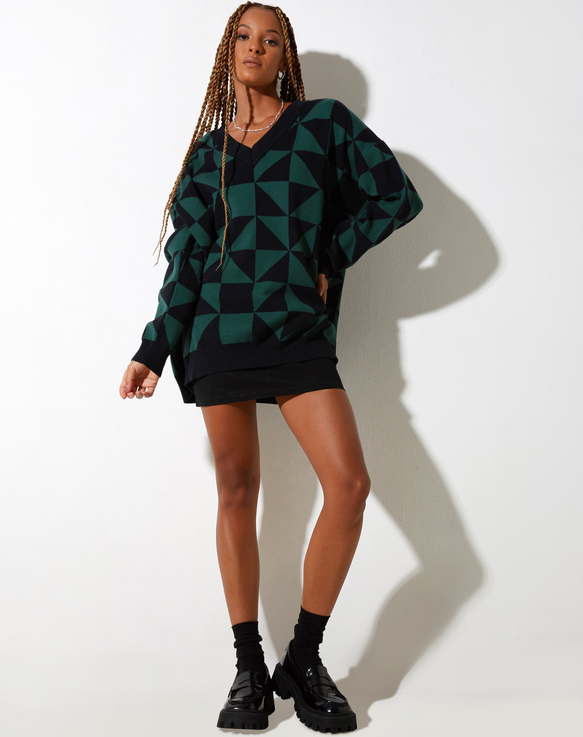 Imagen de Lulees Jumper in Large Geo Negro y Verde